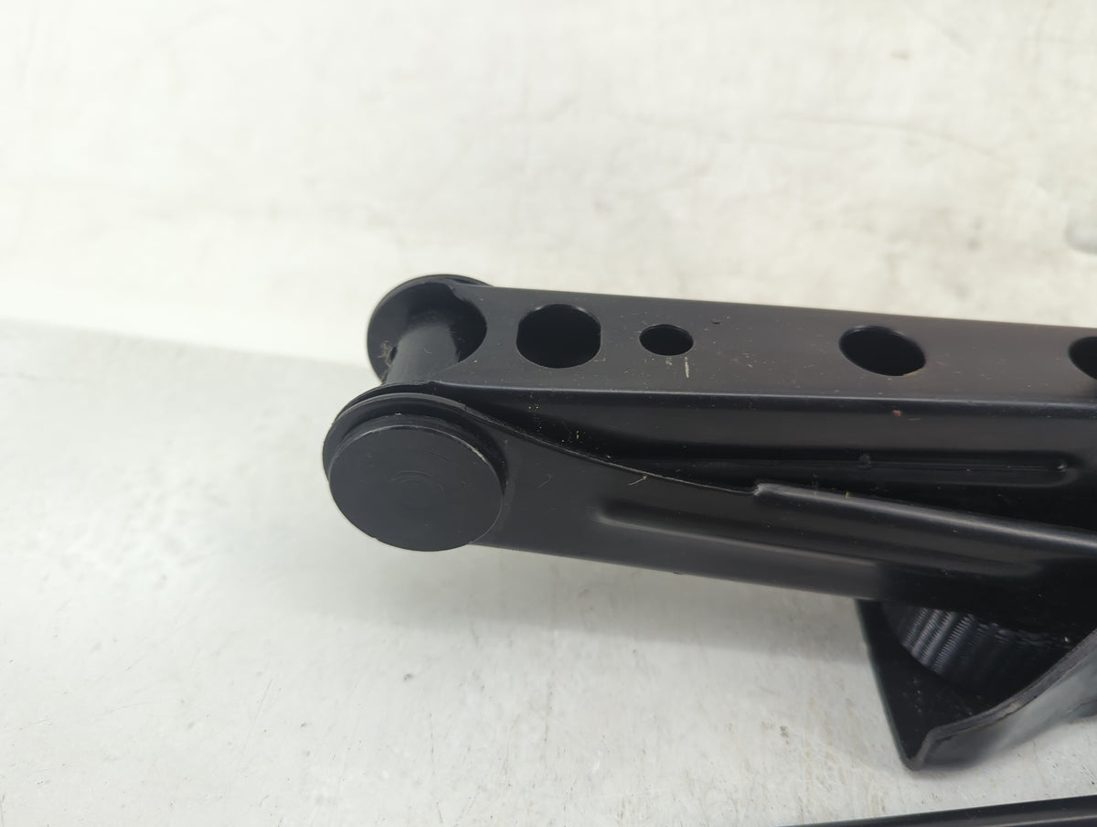 Ford Escape Spare Scissor Car Jack 853077 - Oemusedautoparts1.com