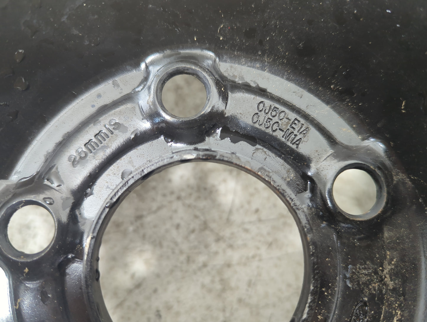 2013-2019 Ford Escape Spare Donut Tire Wheel Rim Oem 853086 - Oemusedautoparts1.com