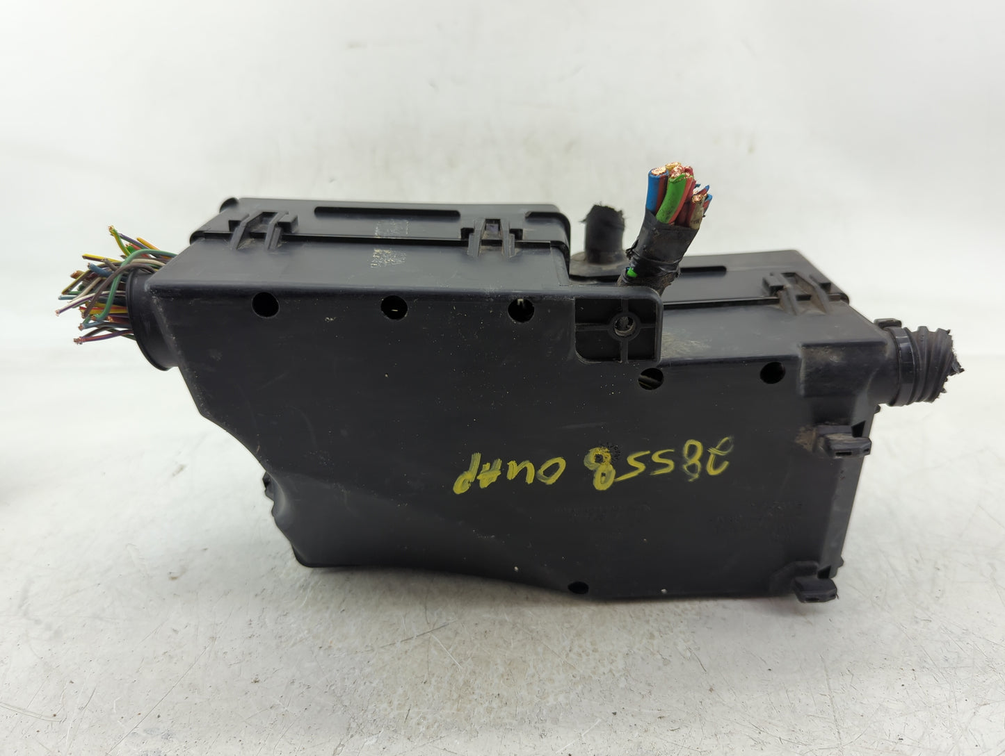 2013-2016 Ford Escape Fusebox Fuse Box Panel Relay Module Fits Fits 2013 2014 2015 2016 OEM Used Auto Parts - Oemusedautopar