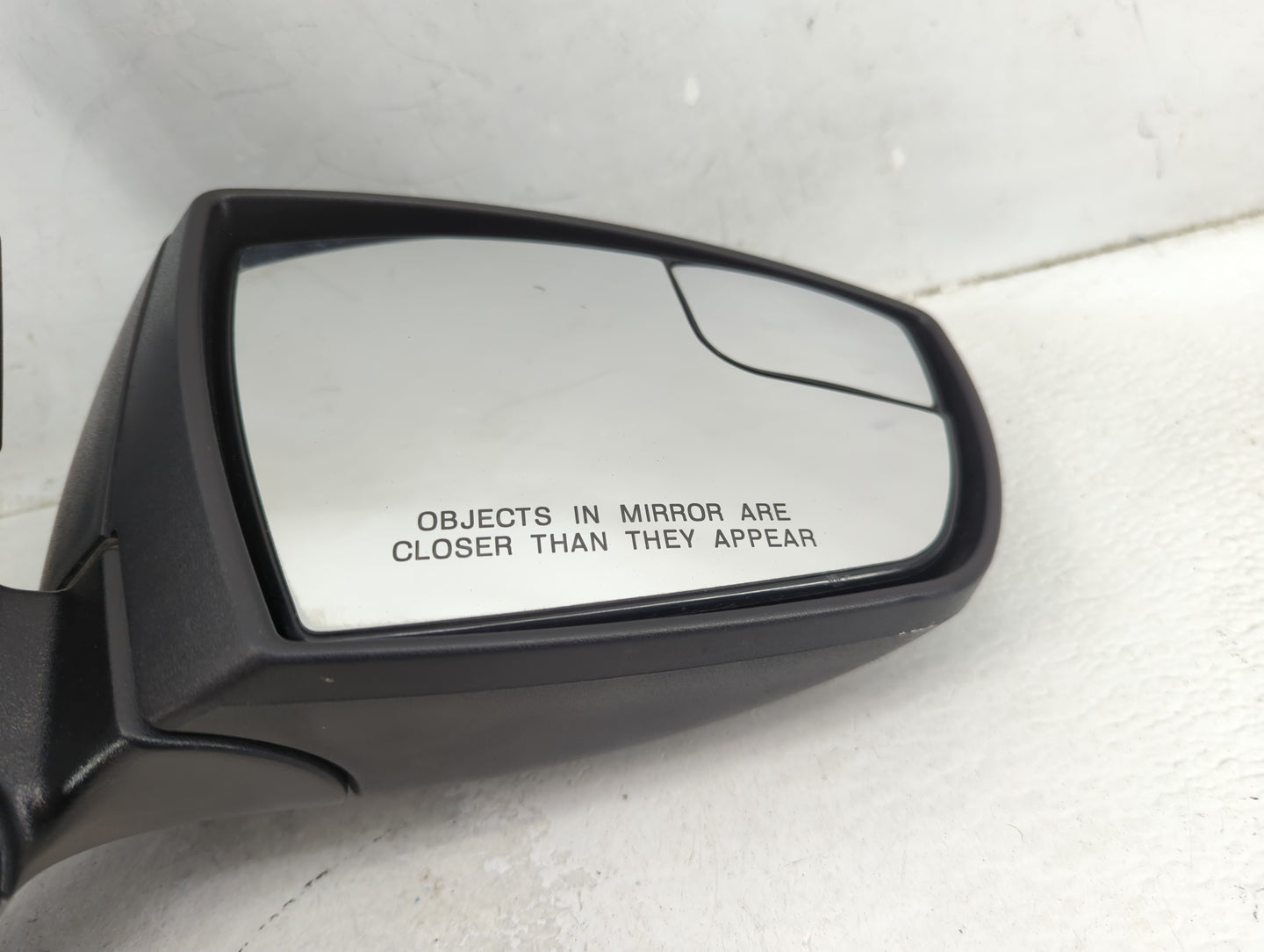 2013-2016 Ford Escape Passenger Side View Mirror - Right Door Mirror OEM Used - Oemusedautoparts1.com
