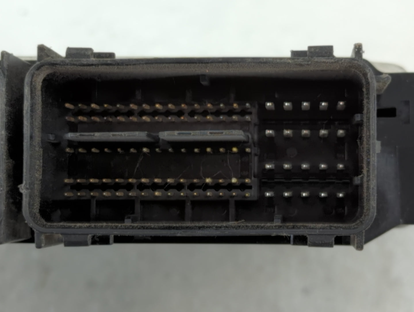 2013-2016 Ford Escape PCM Engine Control Computer ECU ECM PCU OEM P/N:0 261 S09 559 CV6A-12B684-CA Fits Fits 2013 2014 2015 
