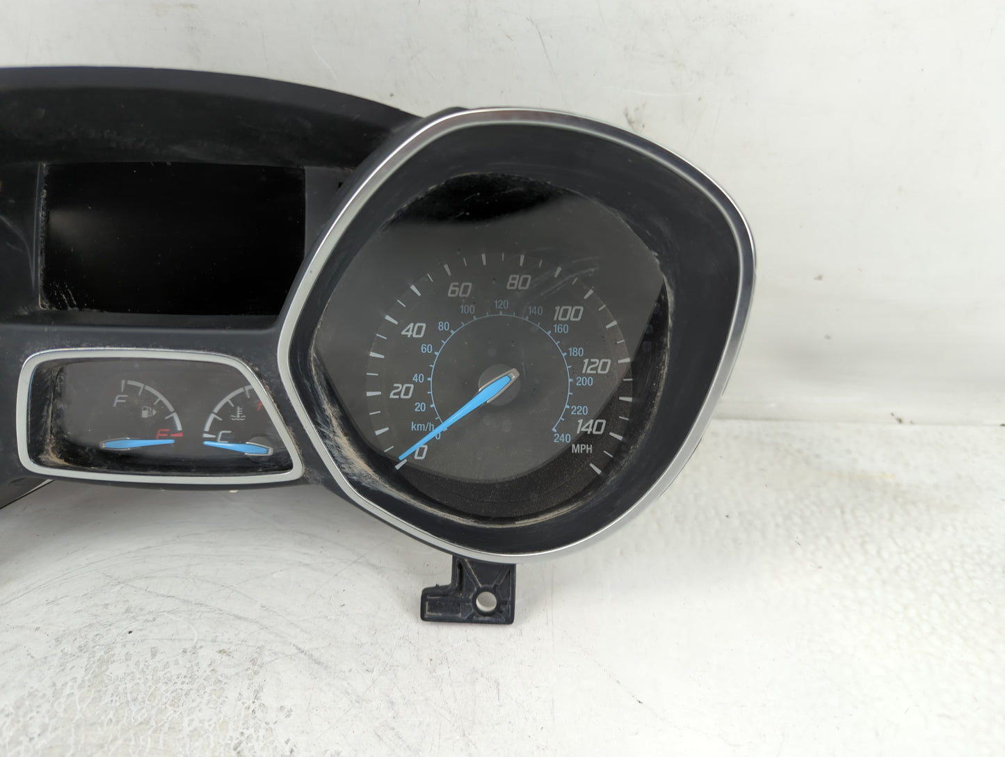 2013 Ford Escape Instrument Cluster Speedometer Gauges Fits OEM Used Auto Parts - Oemusedautoparts1.com