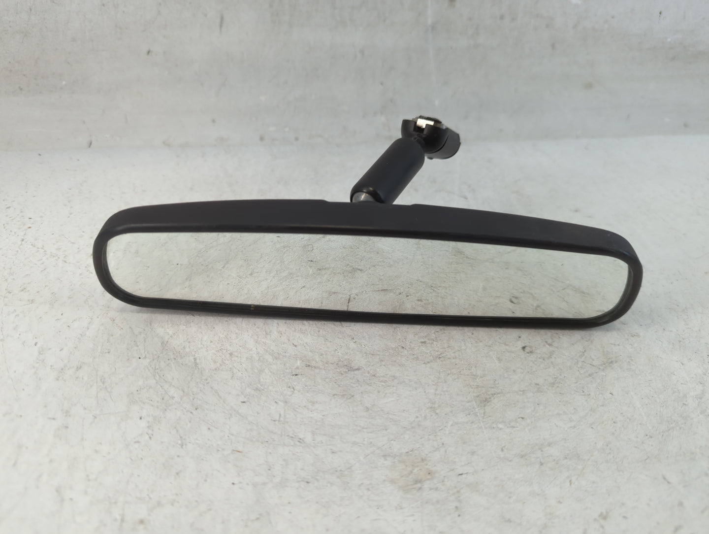 2001-2016 Ford Escape Interior Rear View Mirror Replacement OEM P/N:E8011681 Fits OEM Used Auto Parts - Oemusedautoparts1.co