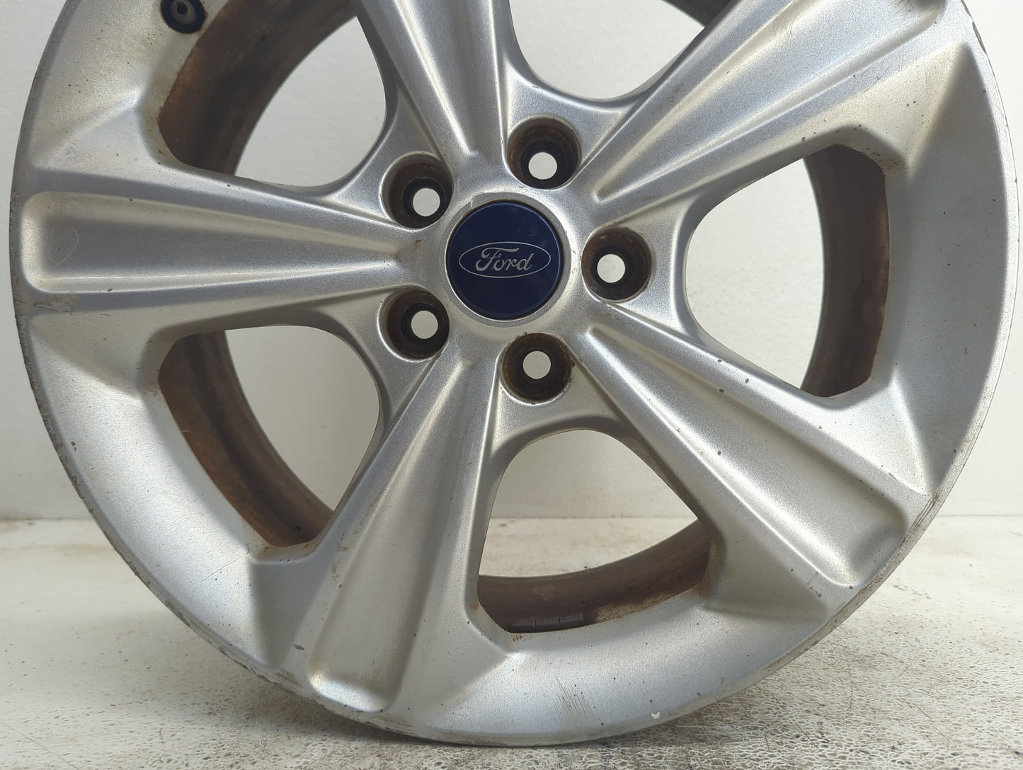 2013-2016 Ford Escape Oem Wheel Rim 902238 - Oemusedautoparts1.com