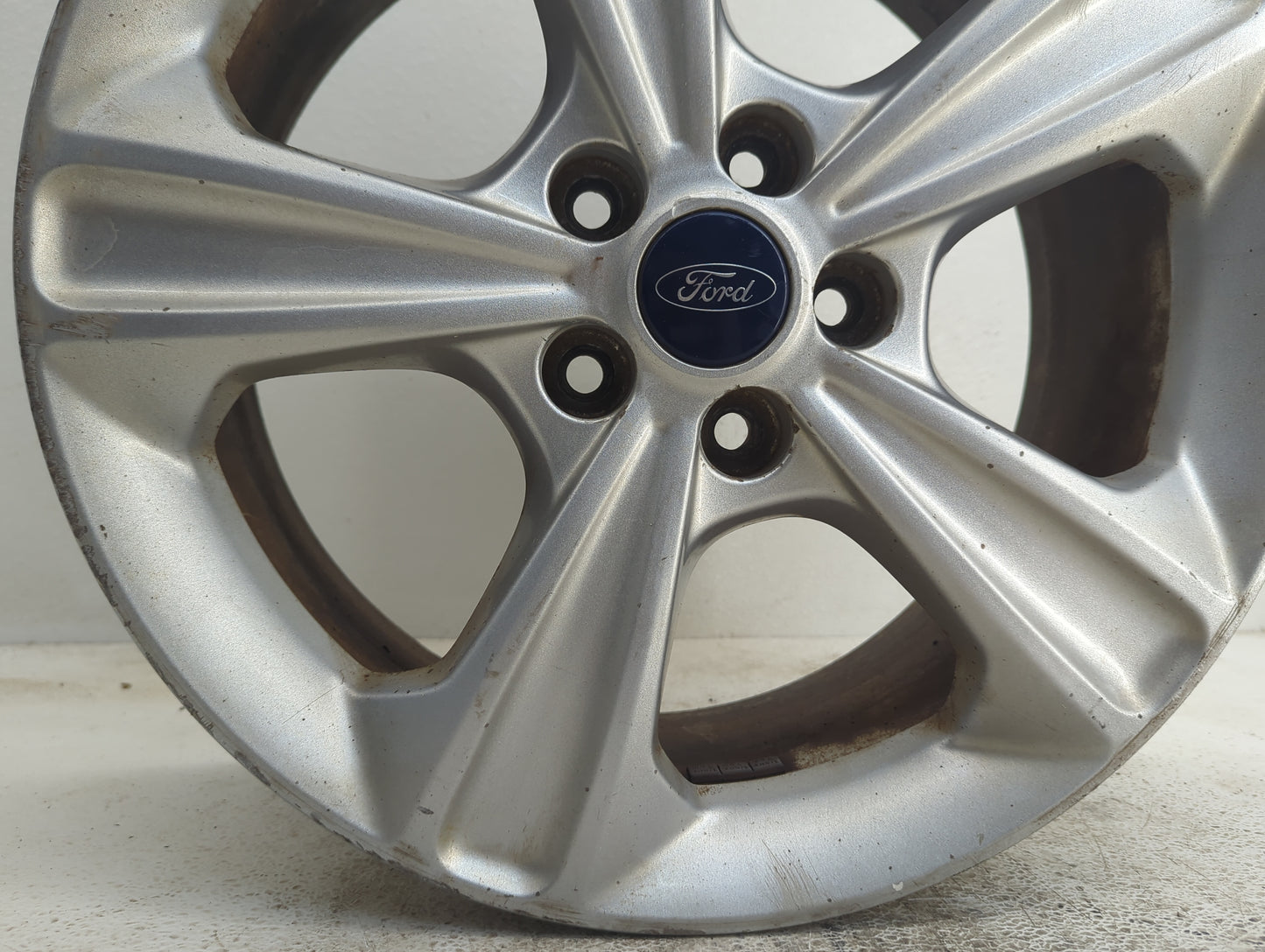 2013-2016 Ford Escape Oem Wheel Rim 902238 - Oemusedautoparts1.com