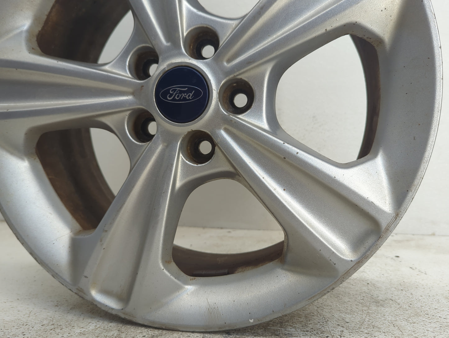 2013-2016 Ford Escape Oem Wheel Rim 902238 - Oemusedautoparts1.com