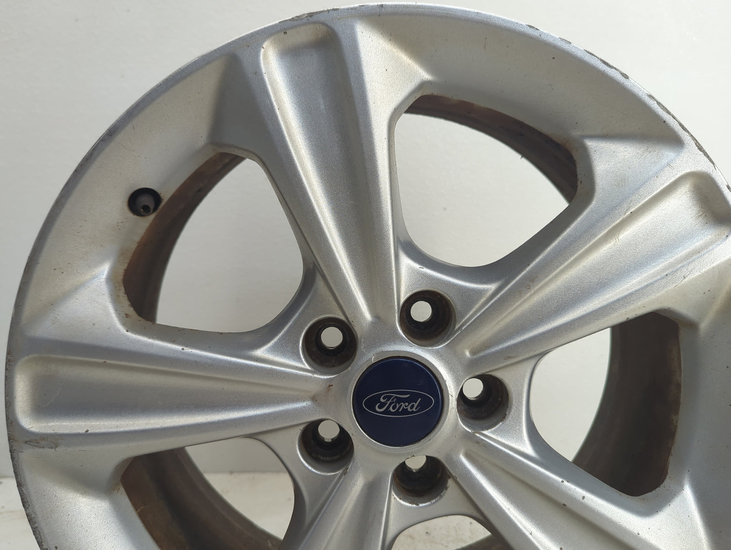 2013-2016 Ford Escape Oem Wheel Rim 902238 - Oemusedautoparts1.com