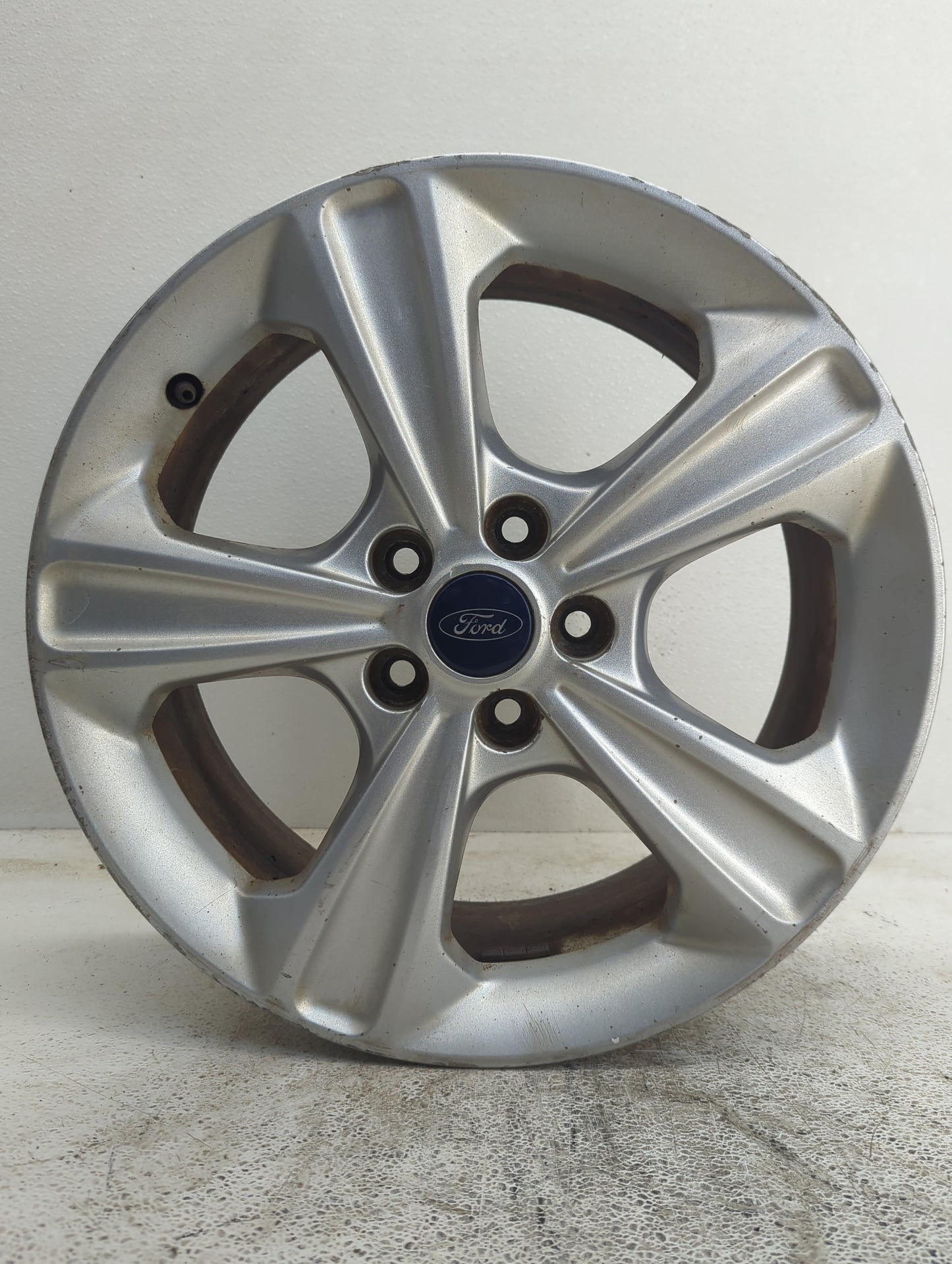 2013-2016 Ford Escape Oem Wheel Rim 902238 - Oemusedautoparts1.com