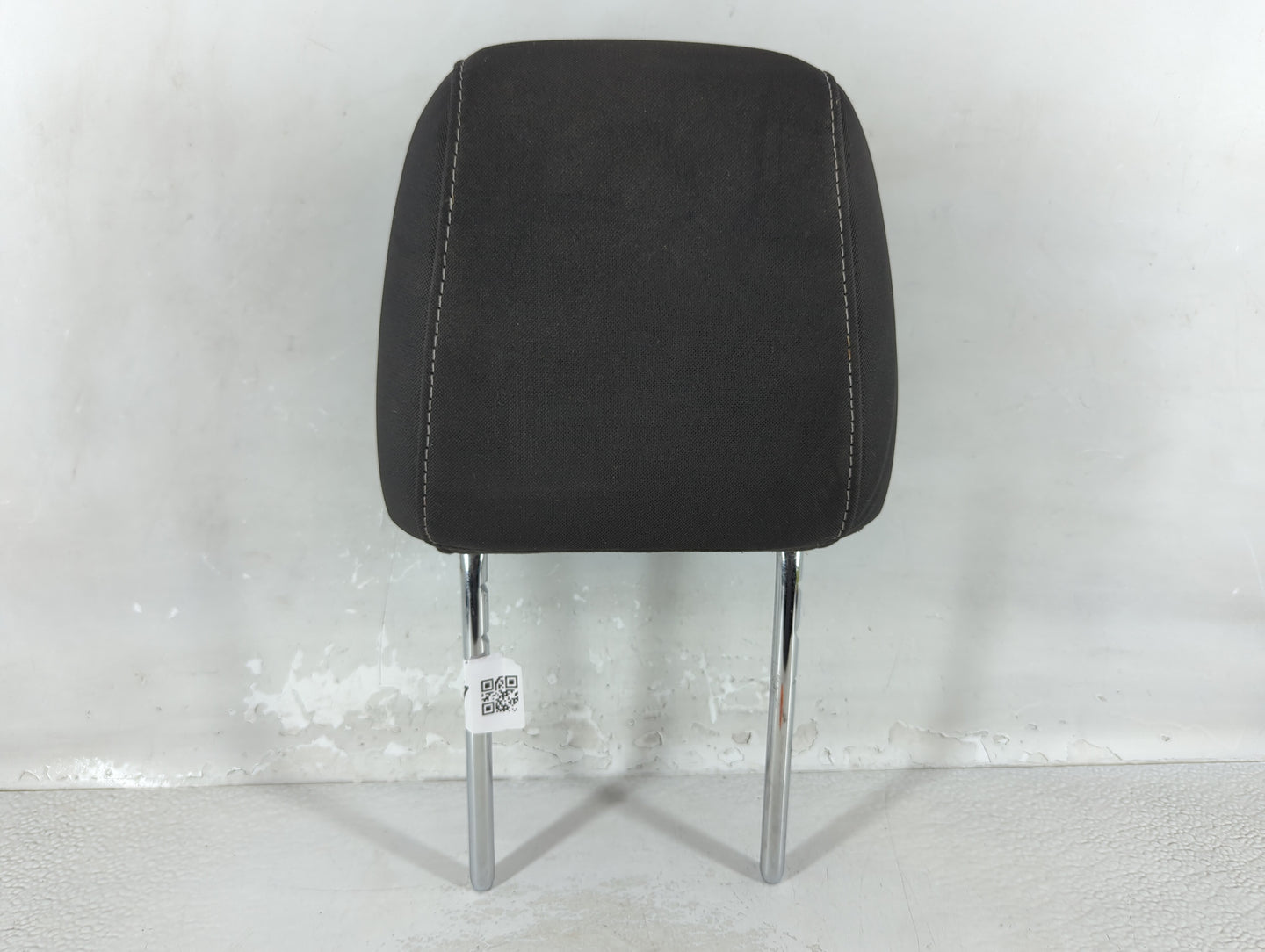 2013 Ford Escape Headrest Head Rest Front Driver Passenger Seat Fits OEM Used Auto Parts - Oemusedautoparts1.com