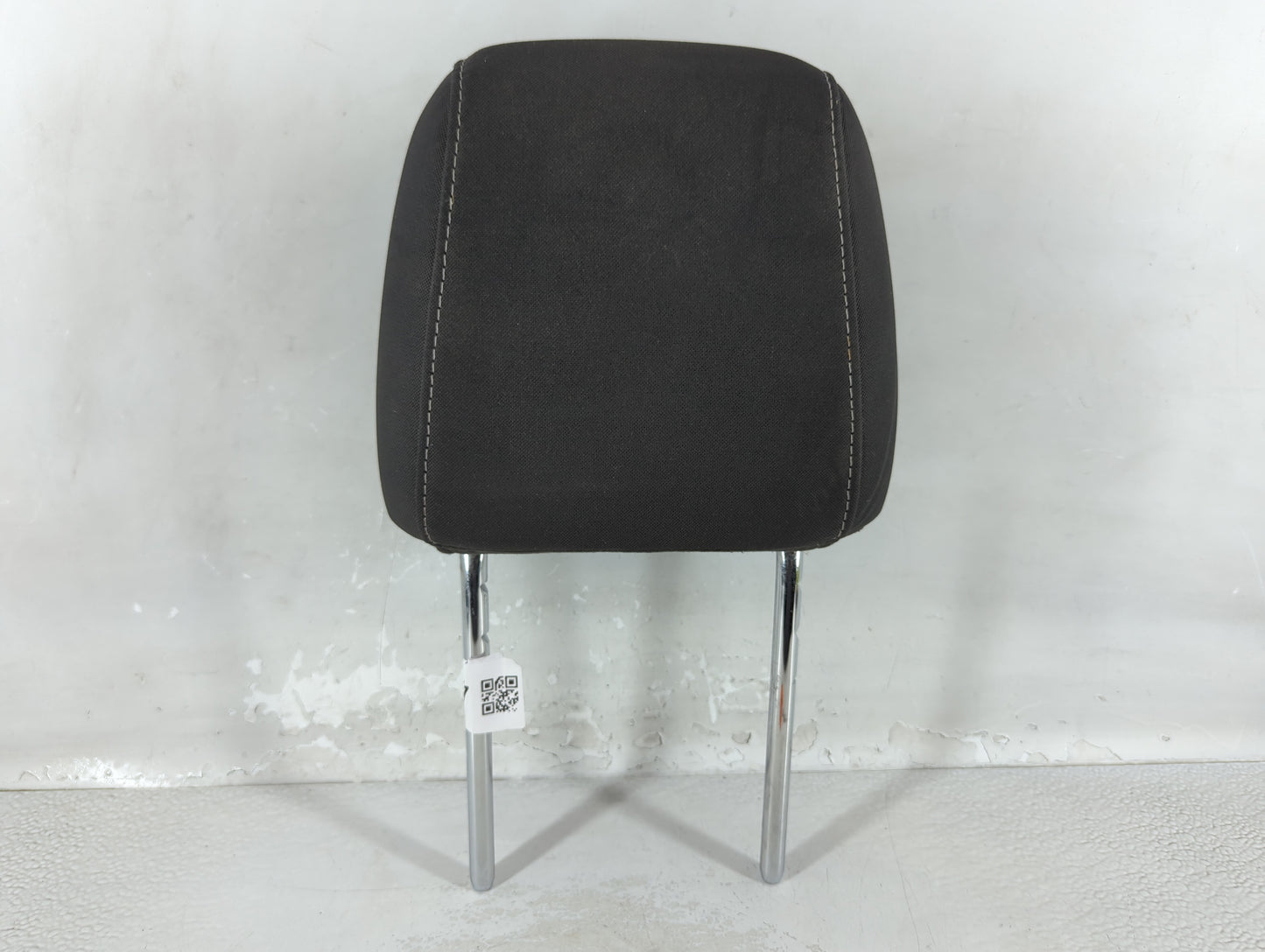 2013 Ford Escape Headrest Head Rest Front Driver Passenger Seat Fits OEM Used Auto Parts - Oemusedautoparts1.com