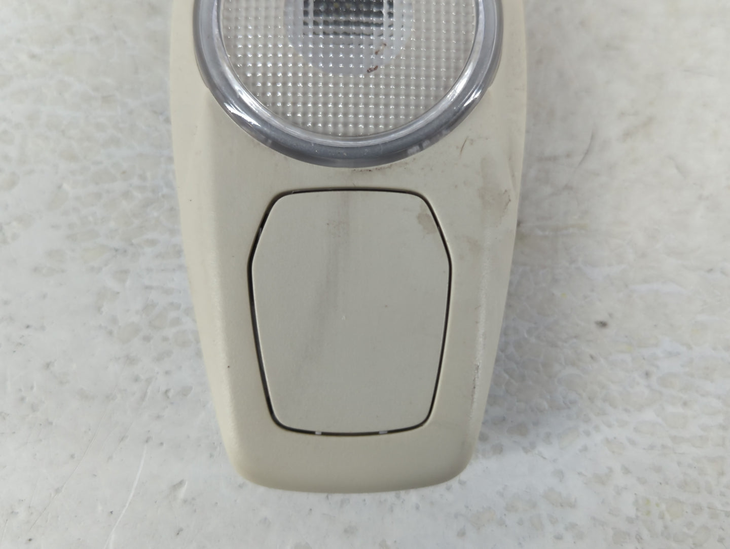 2013-2014 Ford Escape Overhead Roof Console Interior Dome Light - Oemusedautoparts1.com