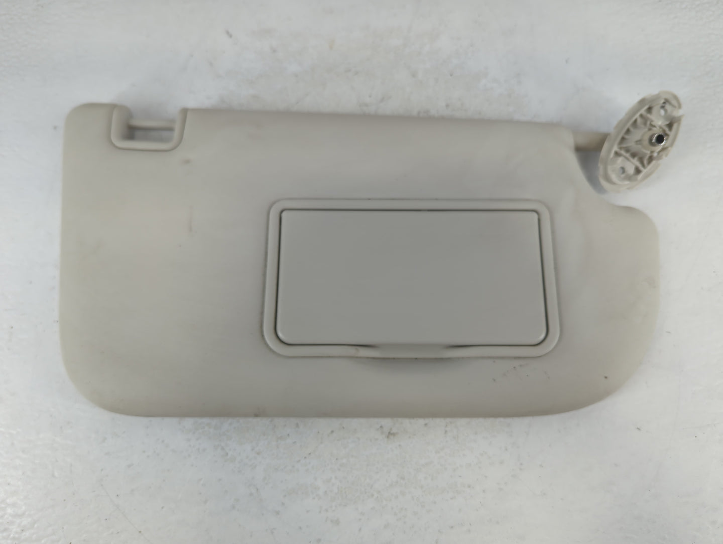 2013-2019 Ford Escape Sun Visor Shade Replacement Passenger Right Mirror Fits Fits 2013 2014 2015 2016 2017 2018 2019 OEM Us