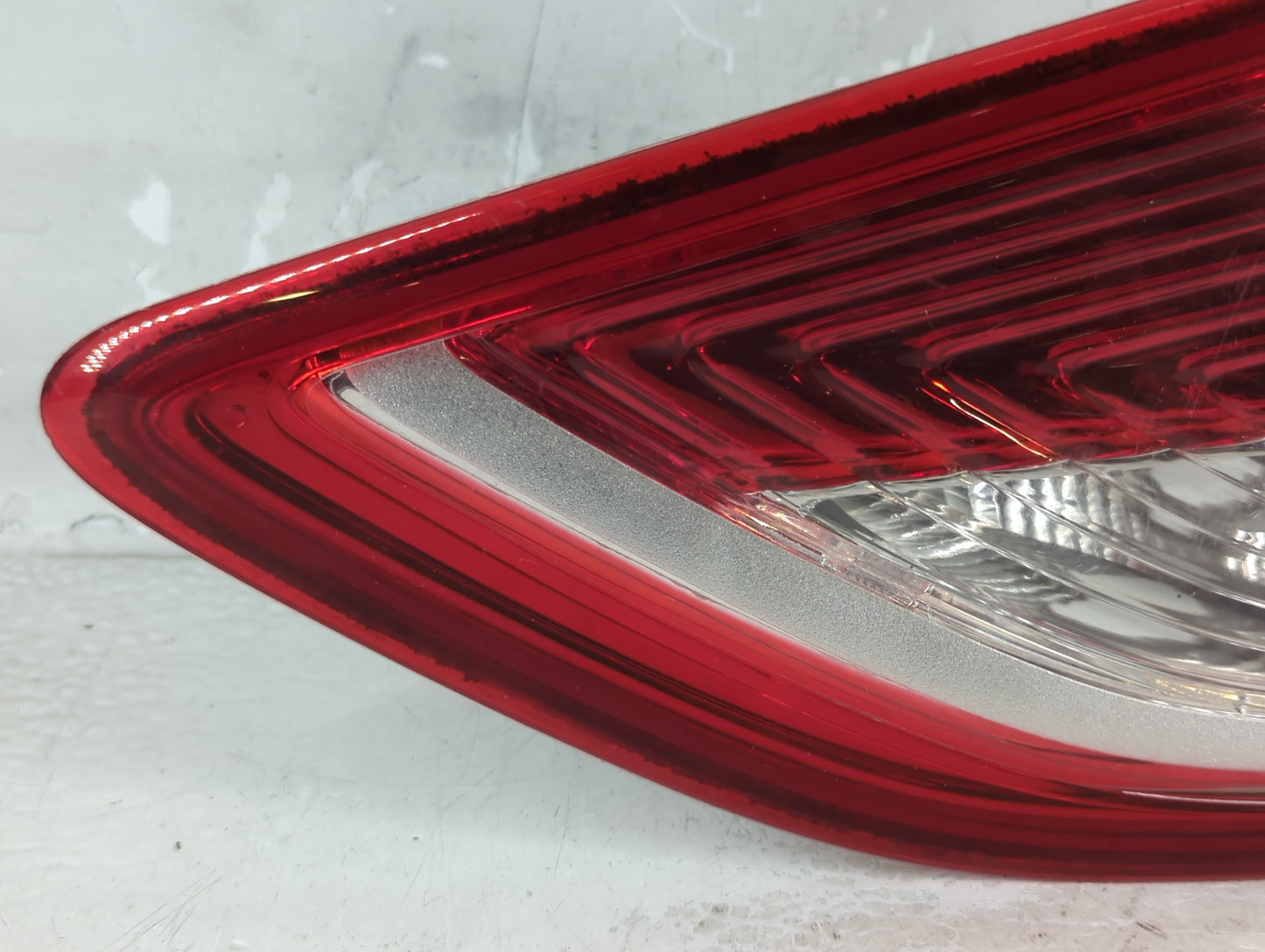 2013-2016 Ford Escape Tail Light Assembly Passenger Right OEM P/N:CJ54-13A602-A Fits Fits 2013 2014 2015 2016 OEM Used Auto 