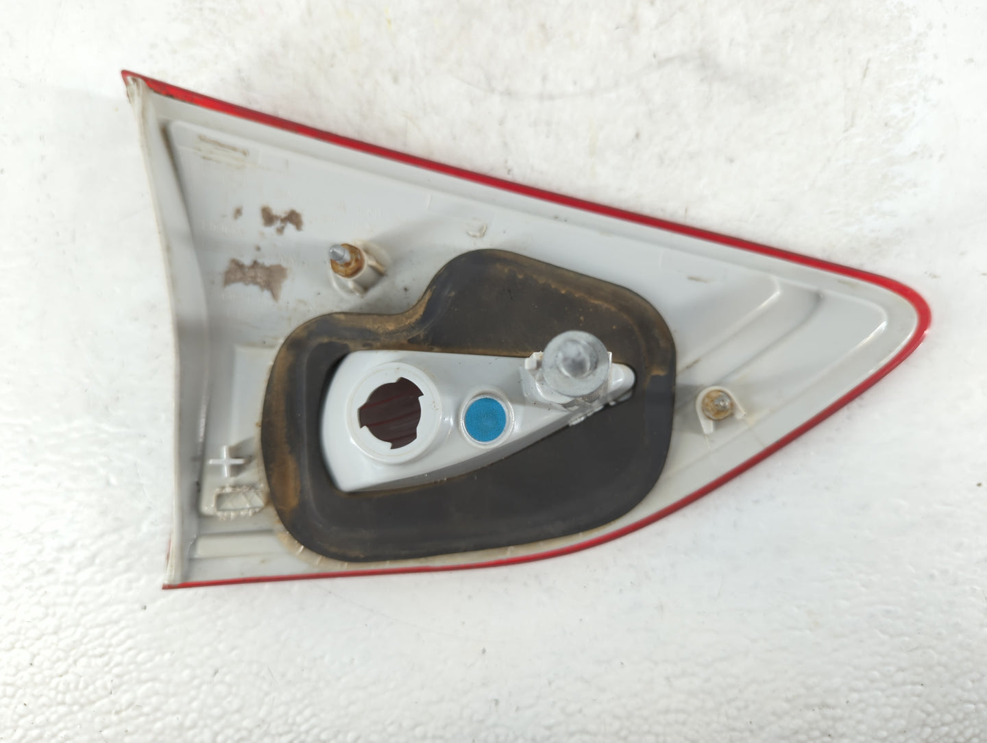 2013-2016 Ford Escape Tail Light Assembly Passenger Right OEM P/N:CJ54-13A602-A Fits Fits 2013 2014 2015 2016 OEM Used Auto 
