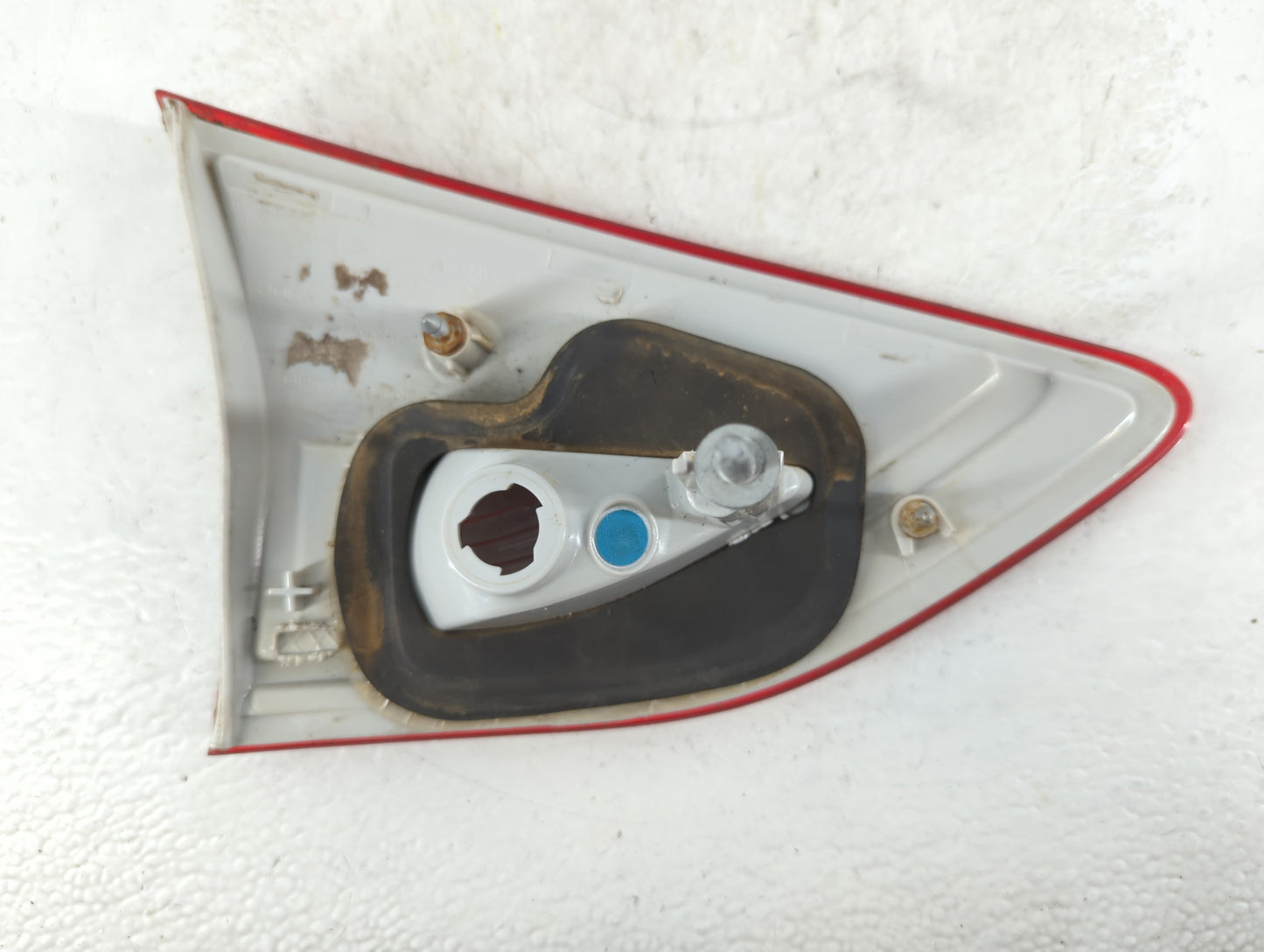 2013-2016 Ford Escape Tail Light Assembly Passenger Right OEM P/N:CJ54-13A602-A Fits Fits 2013 2014 2015 2016 OEM Used Auto 