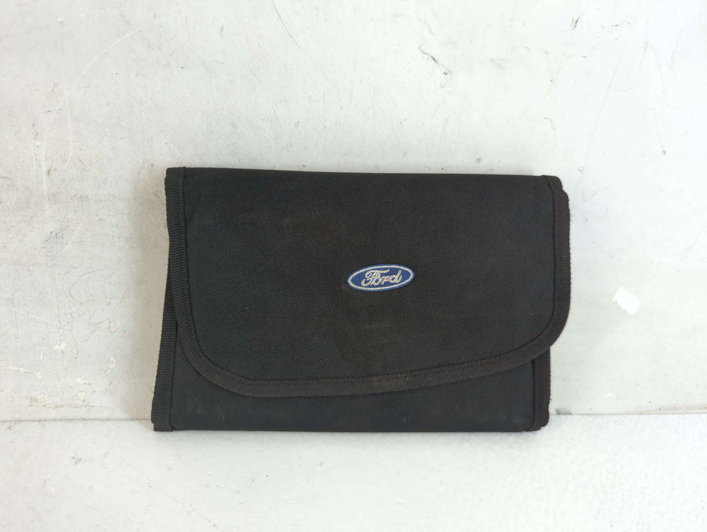 2013 Ford Escape Owners Manual Book Guide P/N:DJ5J 19A321 AA OEM Used Auto Parts - Oemusedautoparts1.com