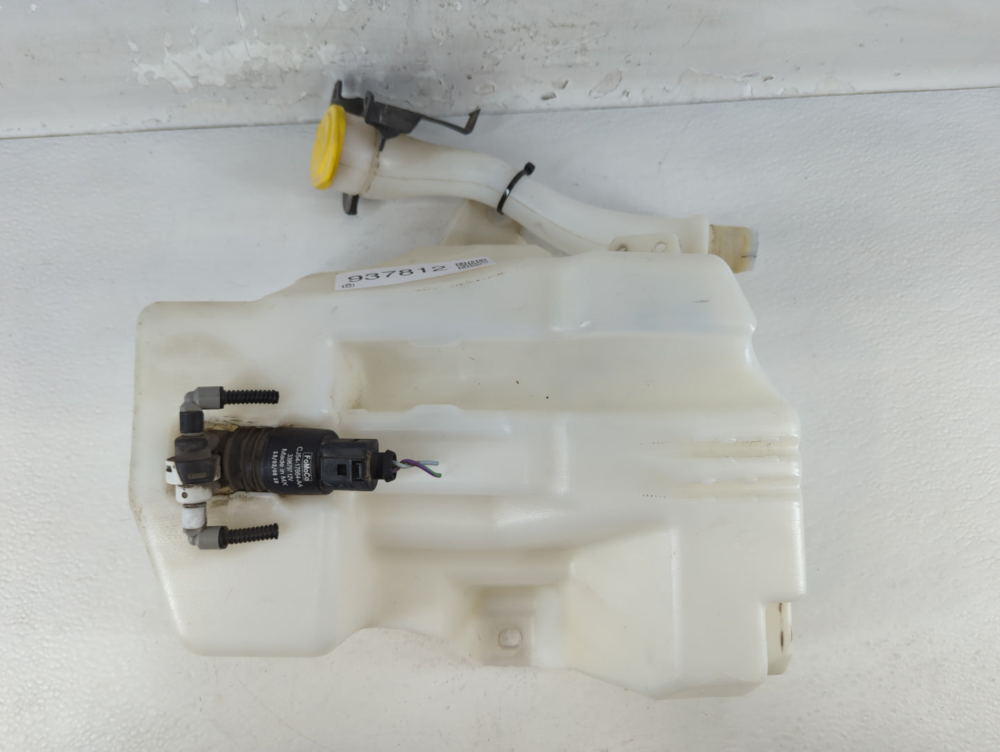 2013-2014 Ford Escape Windshield Washer Fluid Reservoir Bottle Oem - Oemusedautoparts1.com