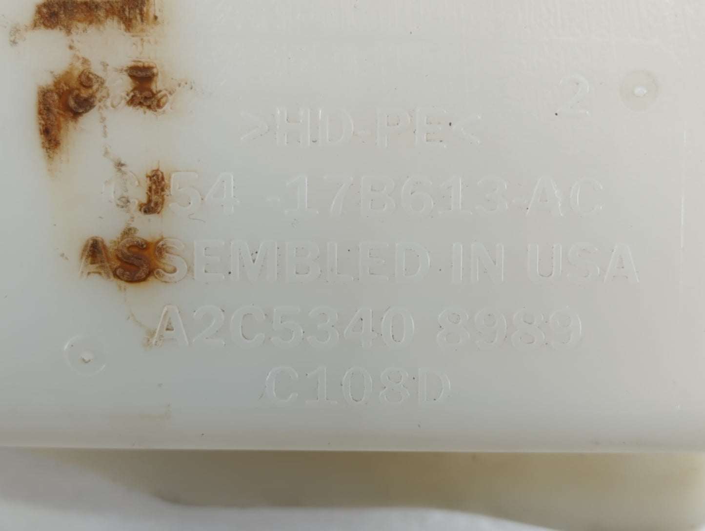 2013-2014 Ford Escape Windshield Washer Fluid Reservoir Bottle Oem - Oemusedautoparts1.com