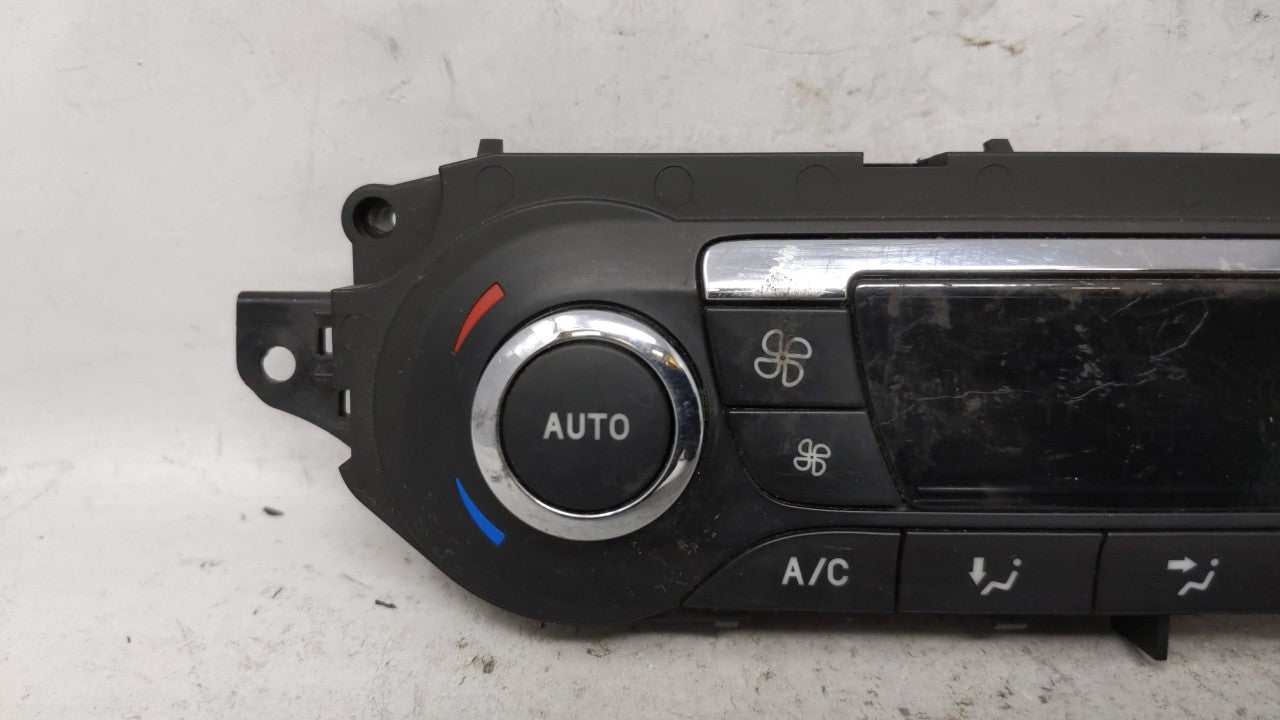 2013 Ford Escape Climate Control Module Temperature AC/Heater Replacement P/N:CJ5T-18C612-AE Fits OEM Used Auto Parts - Oemu