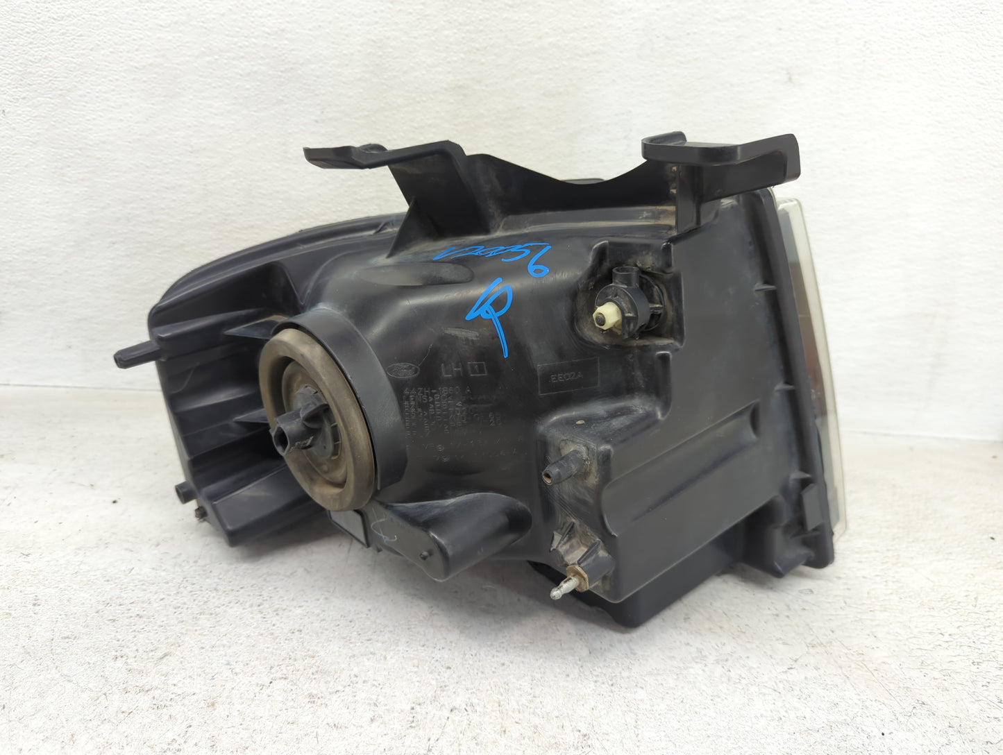 2013 Ford Expedition Driver Left Oem Head Light Headlight Lamp - Oemusedautoparts1.com