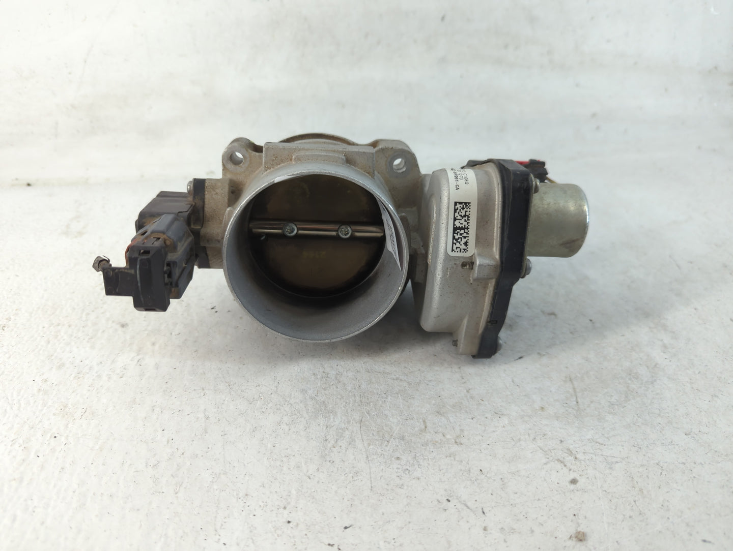 2013 Ford Expedition Throttle Body P/N:10033 C108Q 8L3E-9F991-CA Fits Fits 2010 2011 2012 2014 OEM Used Auto Parts - Oemused