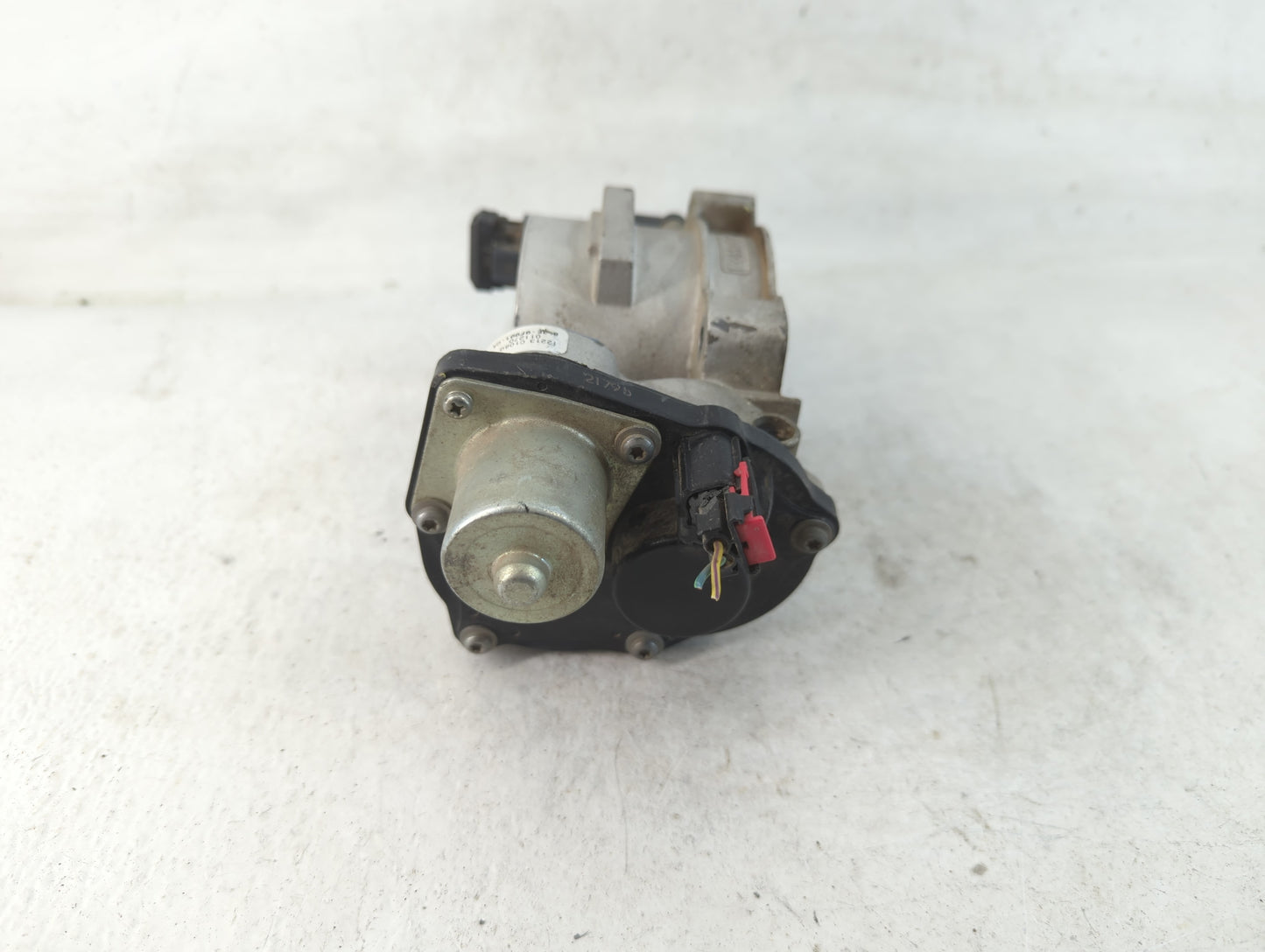 2013 Ford Expedition Throttle Body P/N:10033 C108Q 8L3E-9F991-CA Fits Fits 2010 2011 2012 2014 OEM Used Auto Parts - Oemused