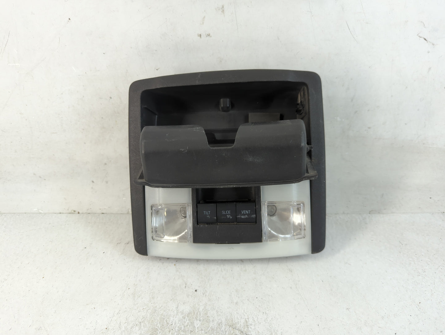 2013 Ford Expedition Overhead Roof Console - Oemusedautoparts1.com