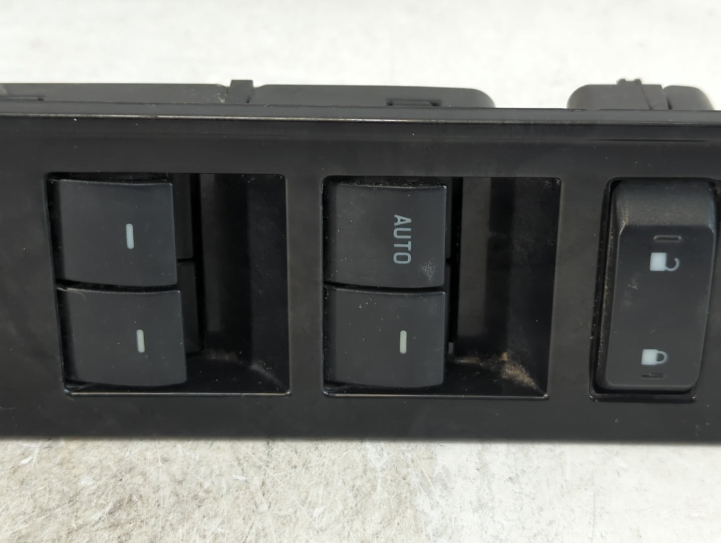 2013 Ford Expedition Master Power Window Switch Replacement Driver Side Left P/N:8C3T-14963-AAW Fits OEM Used Auto Parts - O