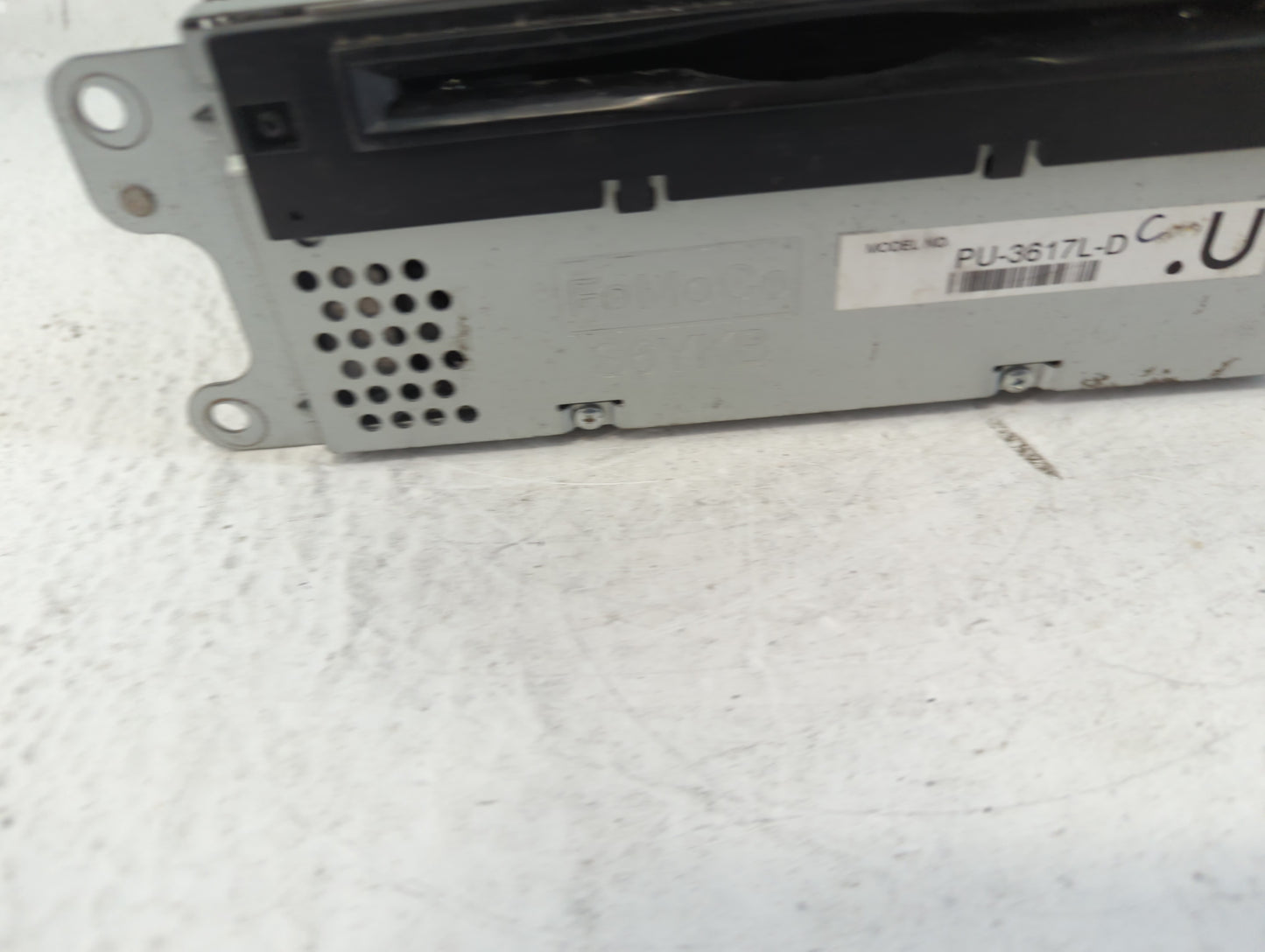 2013 Ford Explorer Radio AM FM Cd Player Receiver Replacement P/N:DB5T 19C107 FD Fits OEM Used Auto Parts - Oemusedautoparts
