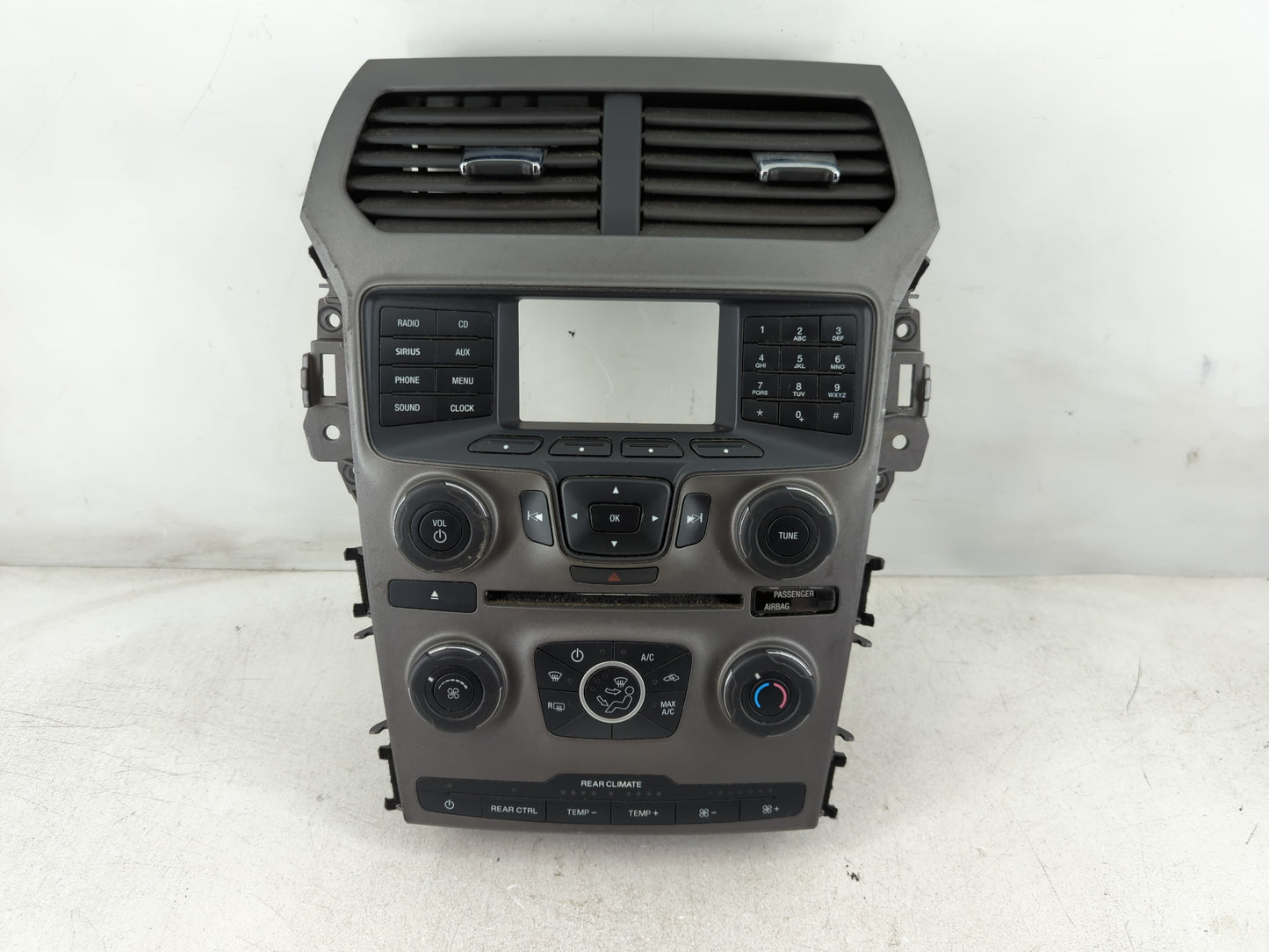 2013 Ford Explorer Radio AM FM Cd Player Receiver Replacement P/N:DB5T-18A802-AA Fits OEM Used Auto Parts - Oemusedautoparts