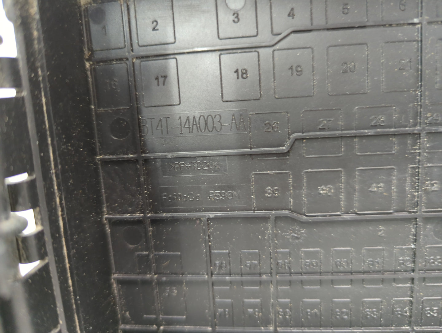 2013 Ford Explorer Fusebox Fuse Box Panel Relay Module P/N:BT4T-14A003-AA Fits OEM Used Auto Parts - Oemusedautoparts1.com