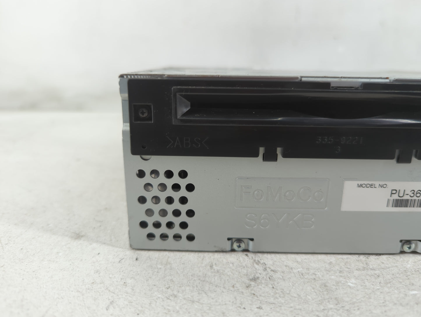 2013 Ford Explorer Radio AM FM Cd Player Receiver Replacement P/N:DB5T 19C107 FD Fits OEM Used Auto Parts - Oemusedautoparts