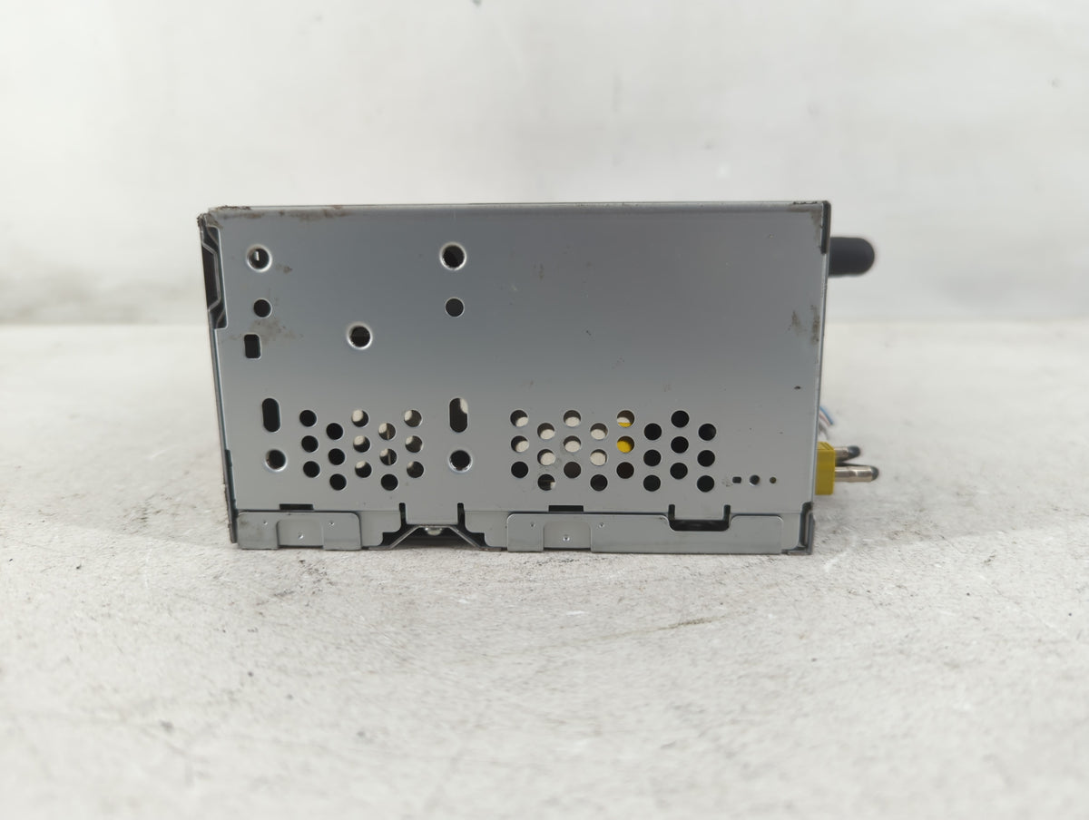 2013 Ford Explorer Radio AM FM Cd Player Receiver Replacement P/N:DB5T 19C107 FD OEM Used Auto Parts - Oemusedautoparts1.com