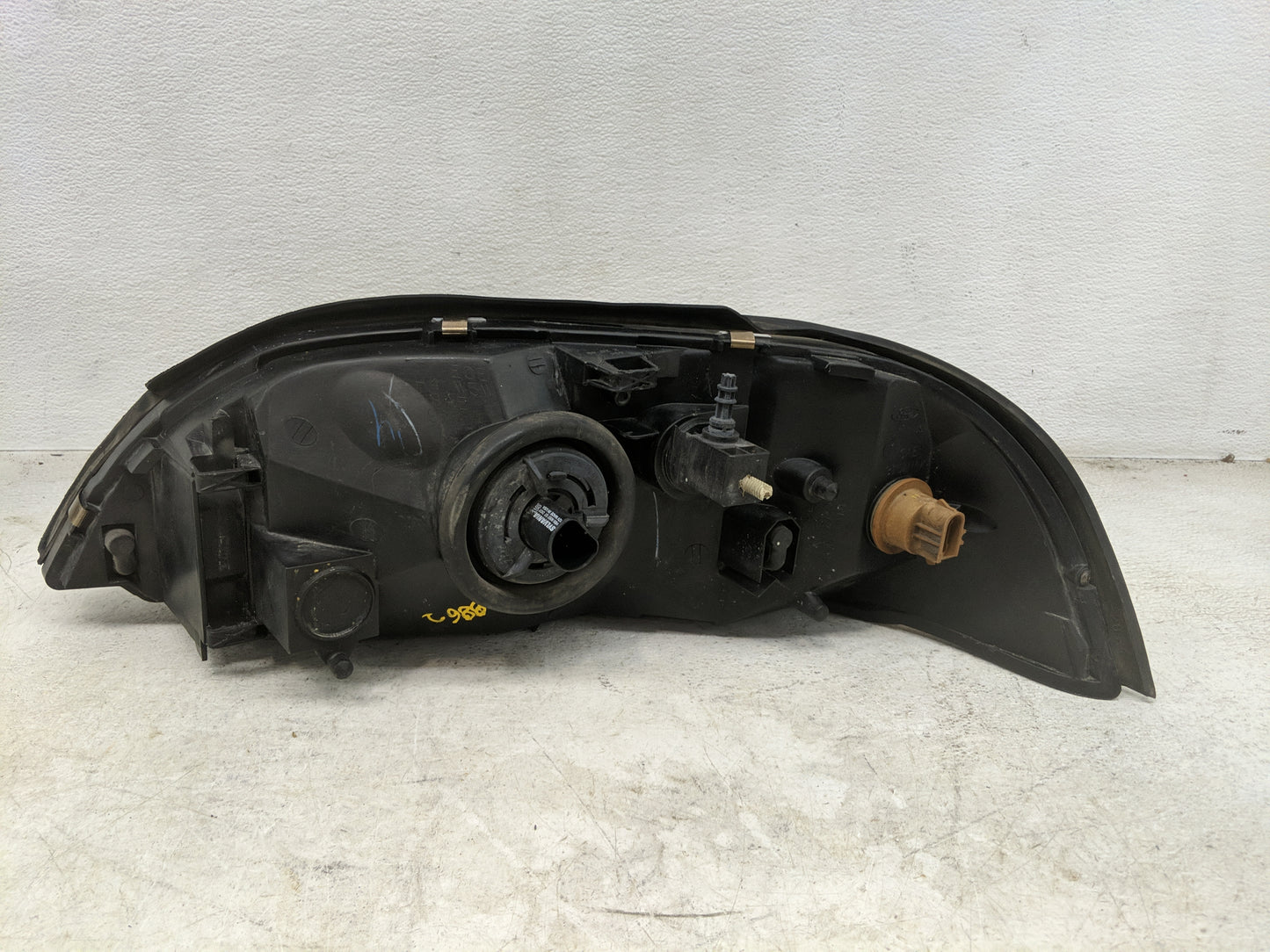 2013-2015 Ford Explorer Passenger Right Oem Head Light Headlight Lamp - Oemusedautoparts1.com
