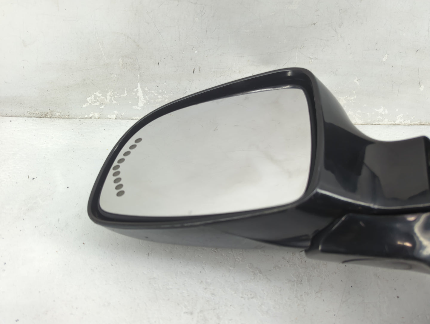 2011-2015 Ford Explorer Driver Side View Mirror - Left Door Mirror OEM Used - Oemusedautoparts1.com