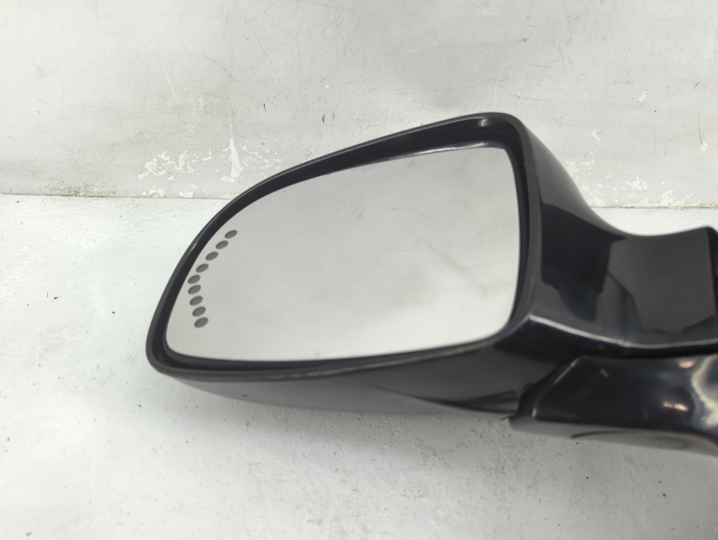 2011-2015 Ford Explorer Driver Side View Mirror - Left Door Mirror OEM Used - Oemusedautoparts1.com