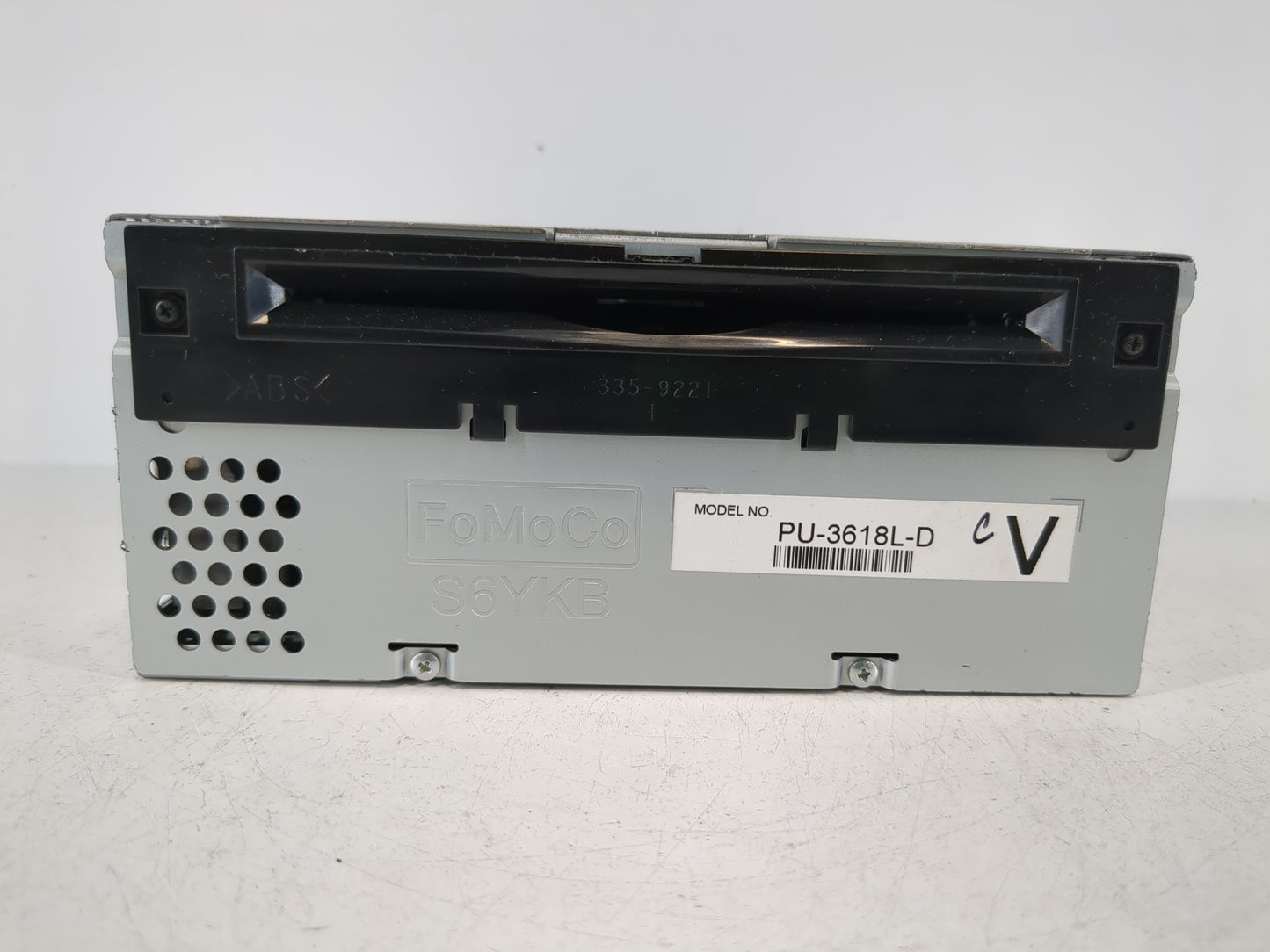 2013-2014 Ford Explorer Radio AM FM Cd Player Receiver Replacement P/N:DB5T-19C107-GD Fits Fits 2013 2014 OEM Used Auto Part