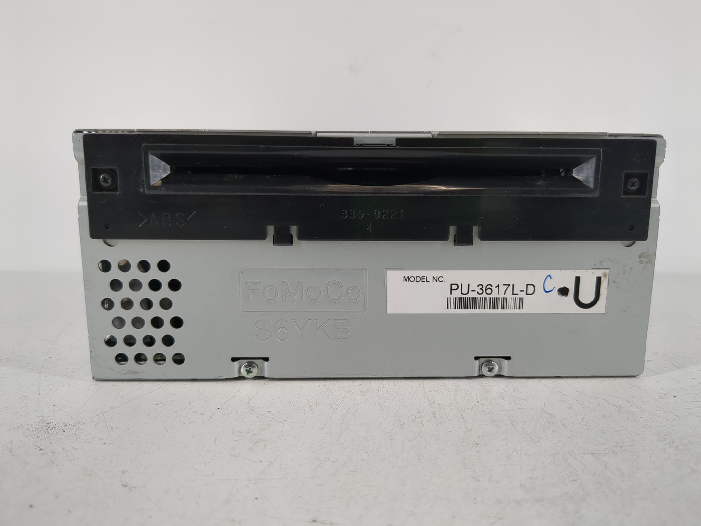 2013 Ford Explorer Radio AM FM Cd Player Receiver Replacement P/N:DB5T 19C107 FD Fits OEM Used Auto Parts - Oemusedautoparts