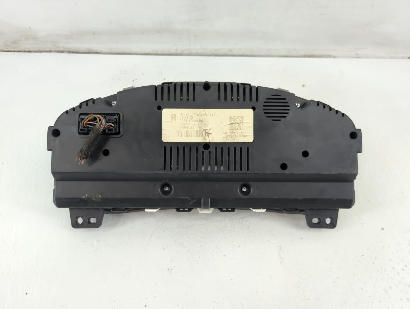 2013 Ford Explorer Instrument Cluster Speedometer Gauges P/N:DB5T-10849-RA Fits OEM Used Auto Parts - Oemusedautoparts1.com