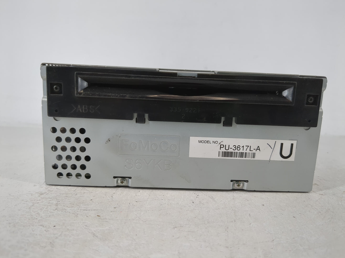 2013 Ford Explorer Radio AM FM Cd Player Receiver Replacement P/N:DB5T-19C107-FC Fits OEM Used Auto Parts - Oemusedautoparts