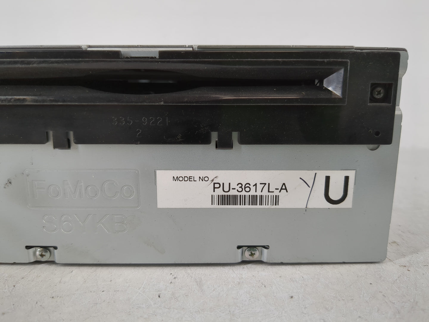 2013 Ford Explorer Radio AM FM Cd Player Receiver Replacement P/N:DB5T-19C107-FC Fits OEM Used Auto Parts - Oemusedautoparts