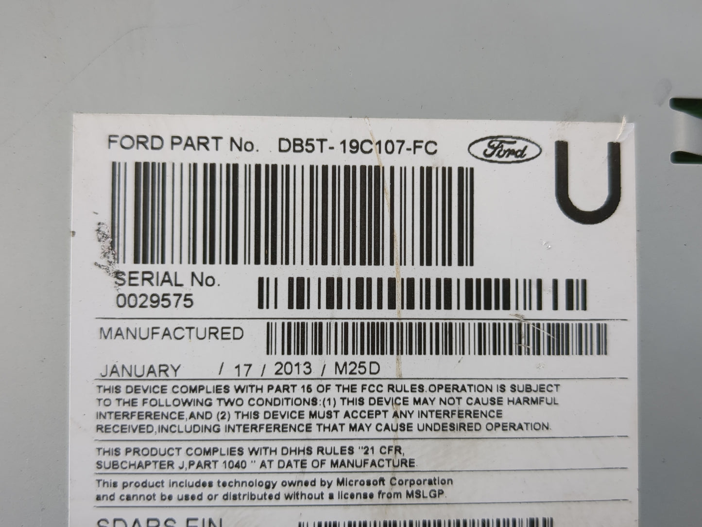 2013 Ford Explorer Radio AM FM Cd Player Receiver Replacement P/N:DB5T-19C107-FC Fits OEM Used Auto Parts - Oemusedautoparts