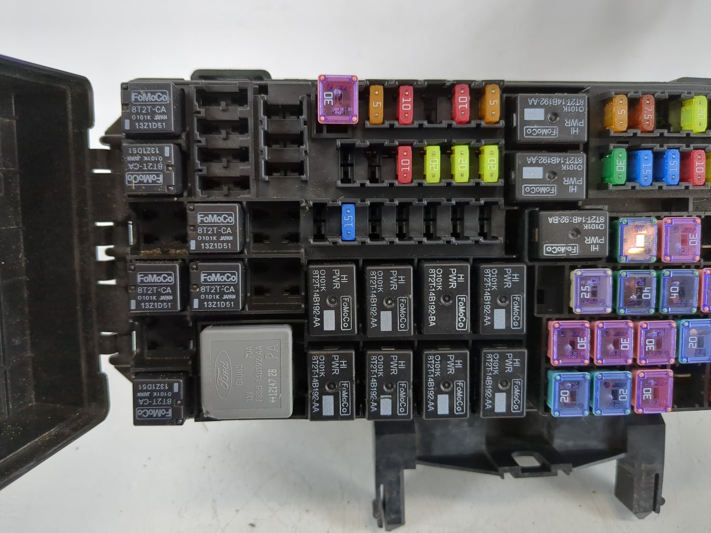 2013 Ford Explorer Fusebox Fuse Box Panel Relay Module P/N:BT4T-14A003-AA Fits OEM Used Auto Parts - Oemusedautoparts1.com