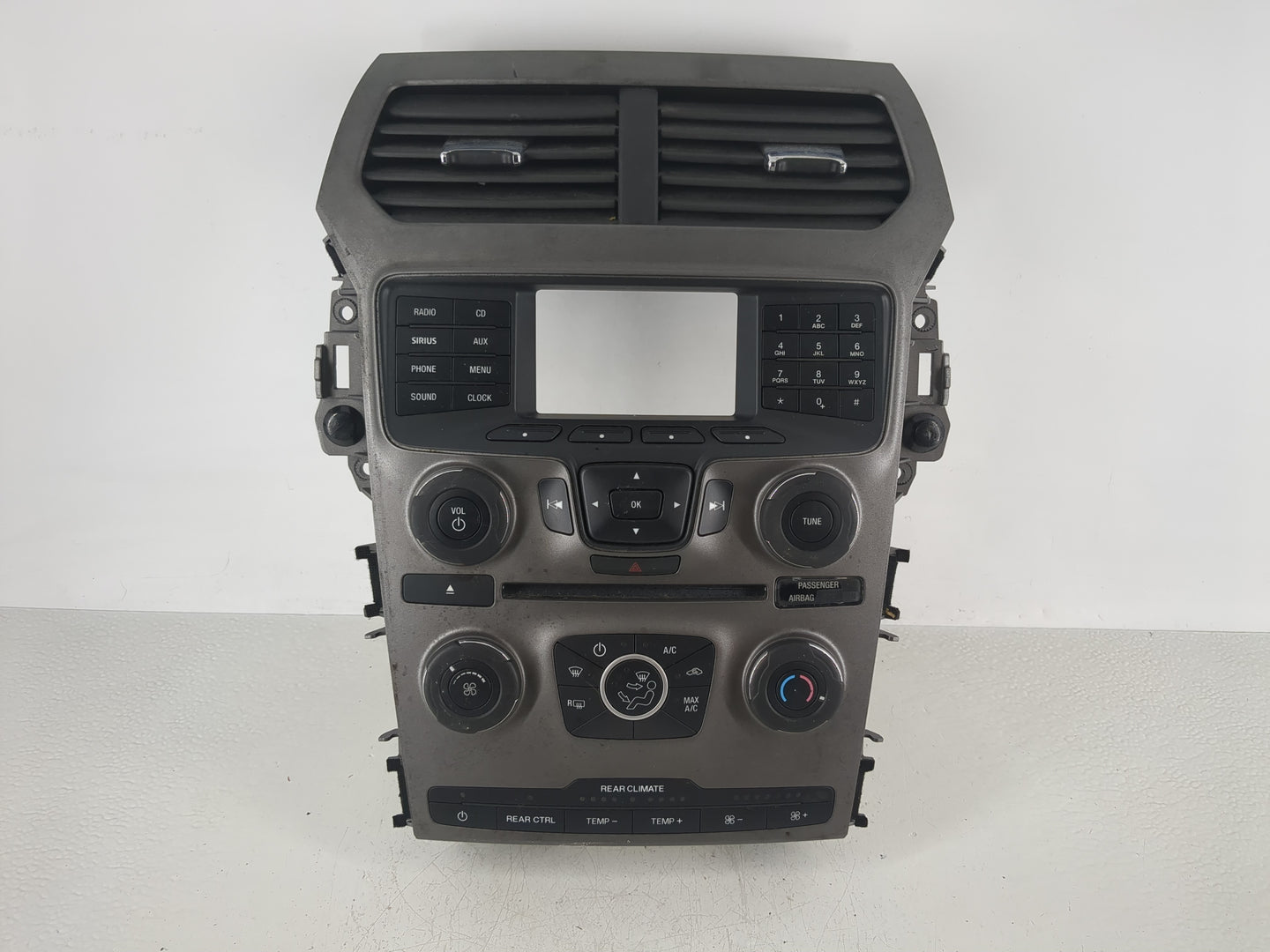 2013 Ford Explorer Radio AM FM Cd Player Receiver Replacement P/N:DB5T-18A802-AA Fits OEM Used Auto Parts - Oemusedautoparts