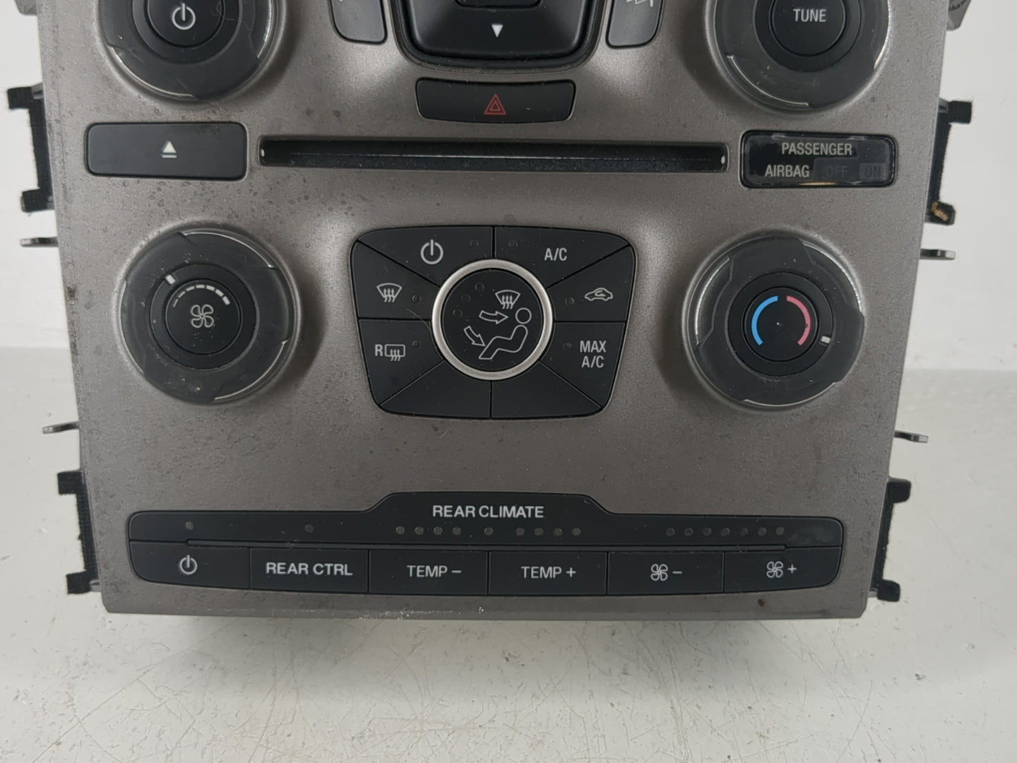 2013 Ford Explorer Radio AM FM Cd Player Receiver Replacement P/N:DB5T-18A802-AA Fits OEM Used Auto Parts - Oemusedautoparts