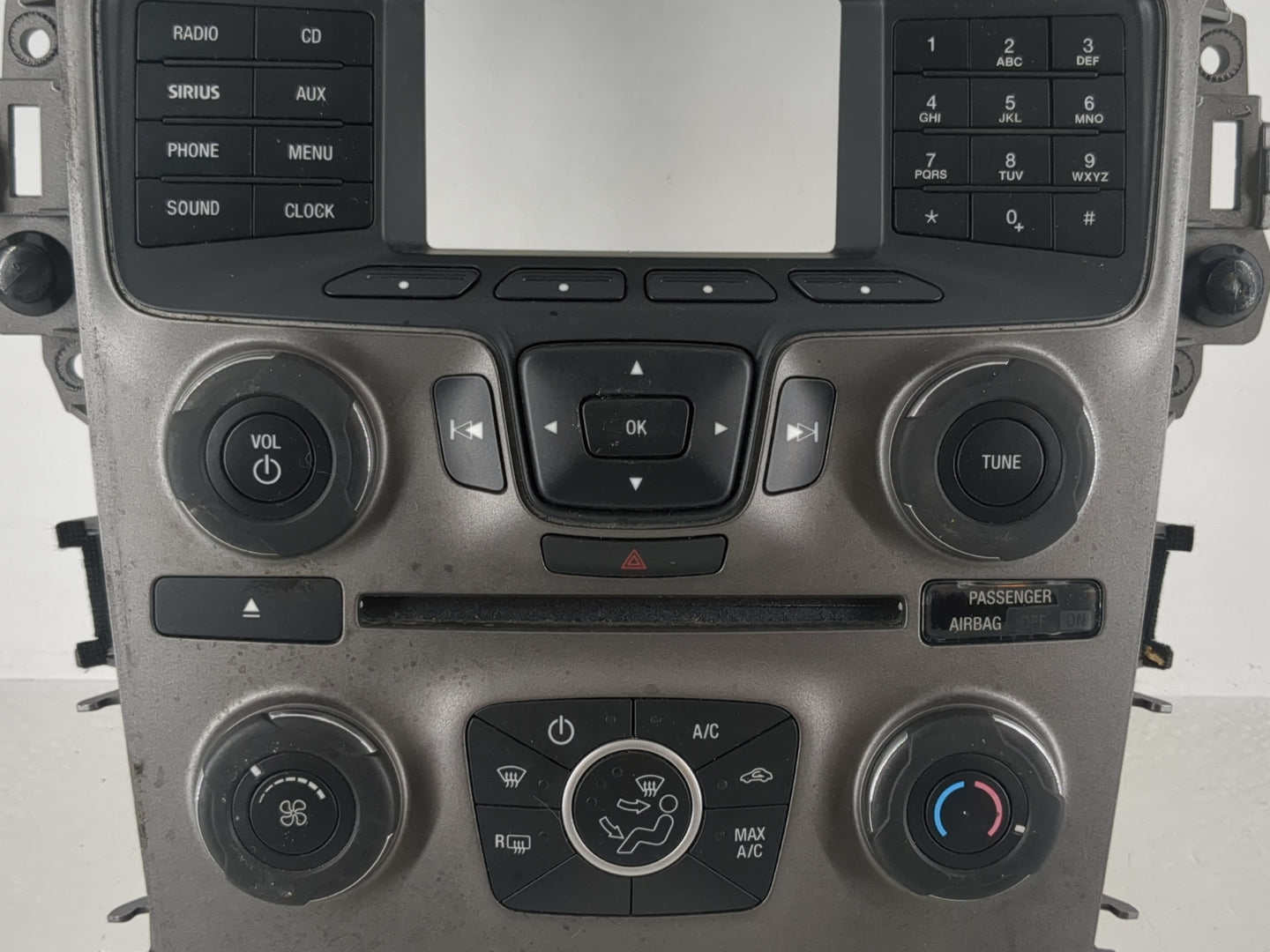 2013 Ford Explorer Radio AM FM Cd Player Receiver Replacement P/N:DB5T-18A802-AA Fits OEM Used Auto Parts - Oemusedautoparts