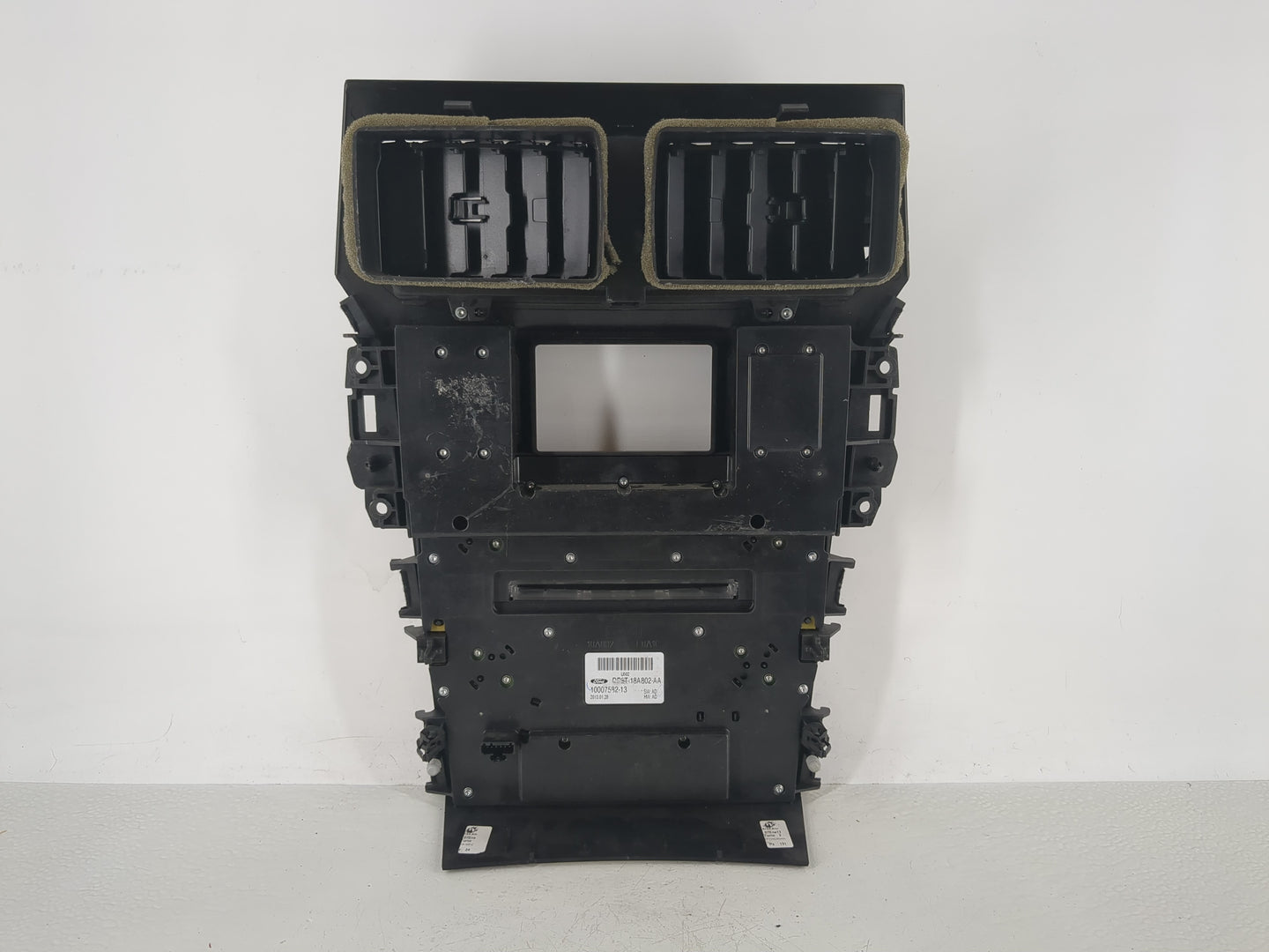 2013 Ford Explorer Radio AM FM Cd Player Receiver Replacement P/N:DB5T-18A802-AA Fits OEM Used Auto Parts - Oemusedautoparts