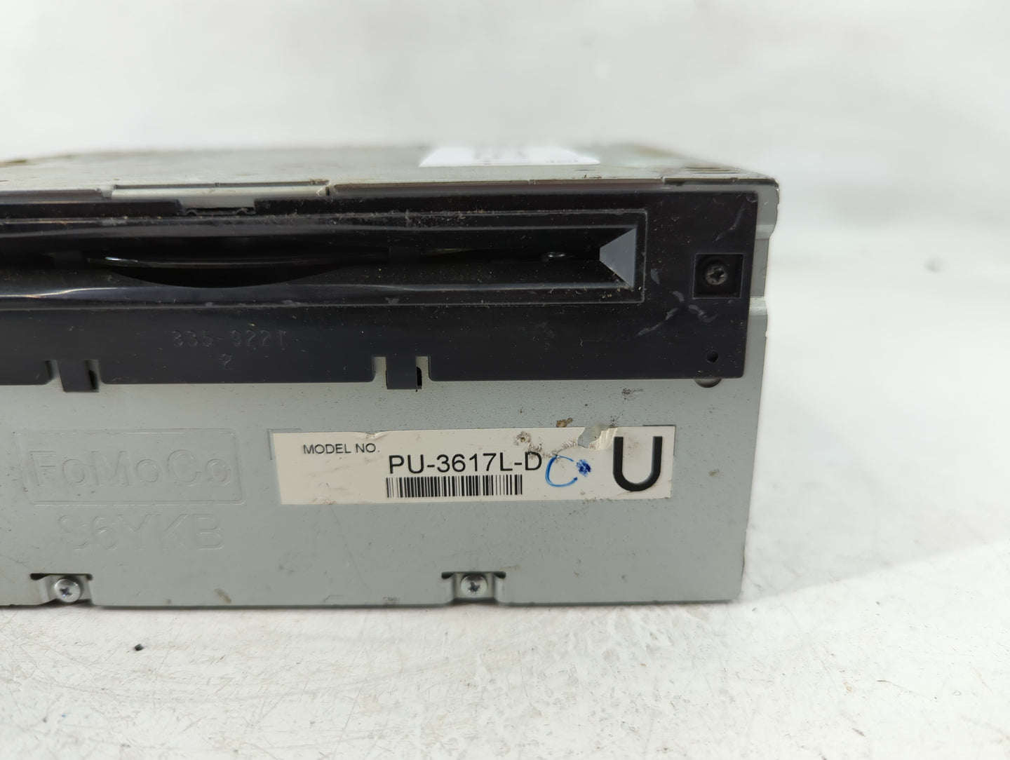 2013 Ford Explorer Radio AM FM Cd Player Receiver Replacement P/N:DB5T 19C107 FD Fits OEM Used Auto Parts - Oemusedautoparts