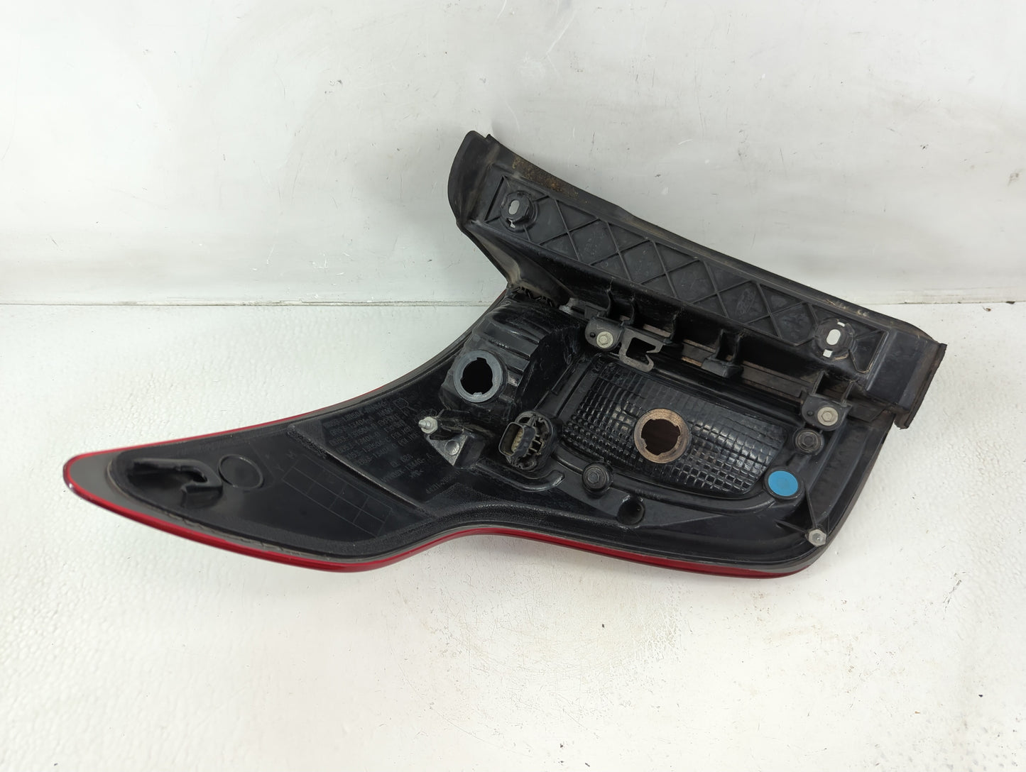 2013 Ford Explorer Tail Light Assembly Passenger Right OEM P/N:13A414-A Fits OEM Used Auto Parts - Oemusedautoparts1.com