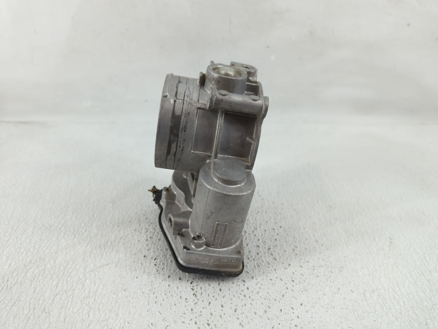 2011-2019 Ford Explorer Throttle Body P/N:AT4E-EE Fits Fits 2011 2012 2013 2014 2015 2016 2017 2018 2019 OEM Used Auto Parts